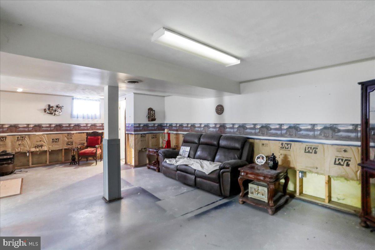 AIRPORT ADDITION - Residential