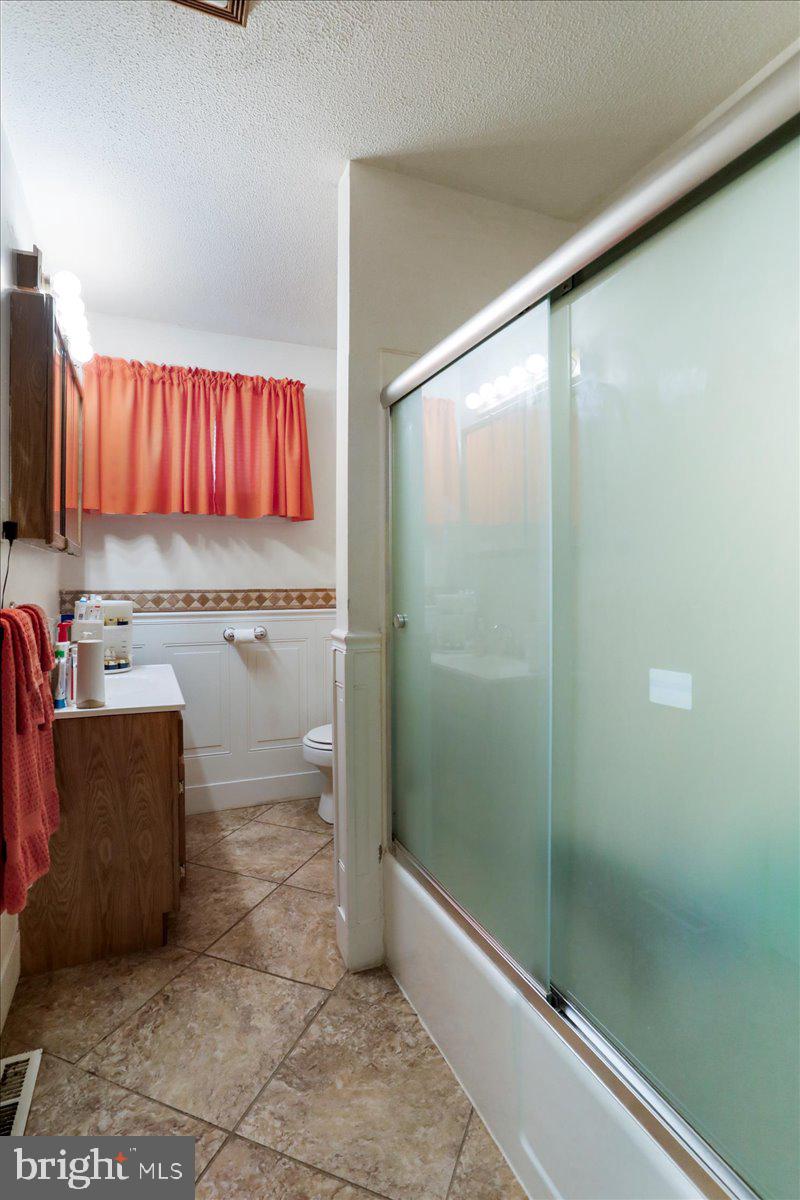 AIRPORT ADDITION - Residential