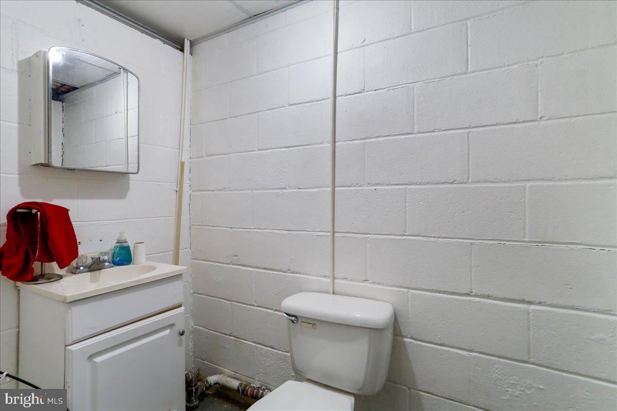 AIRPORT ADDITION - Residential