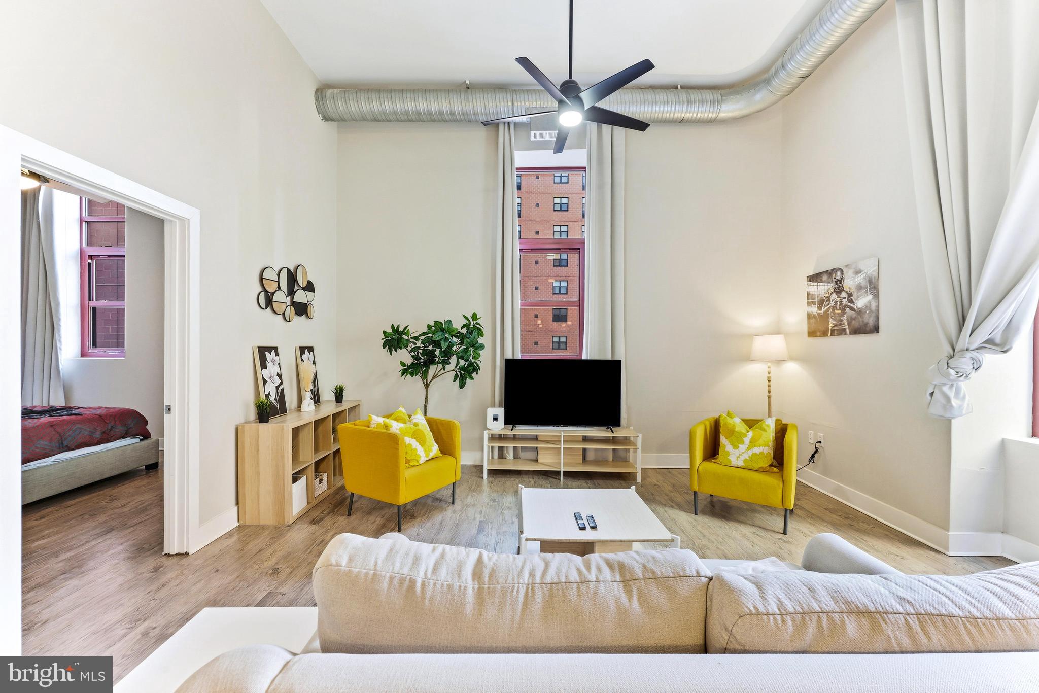 DOWNTOWN - Residential