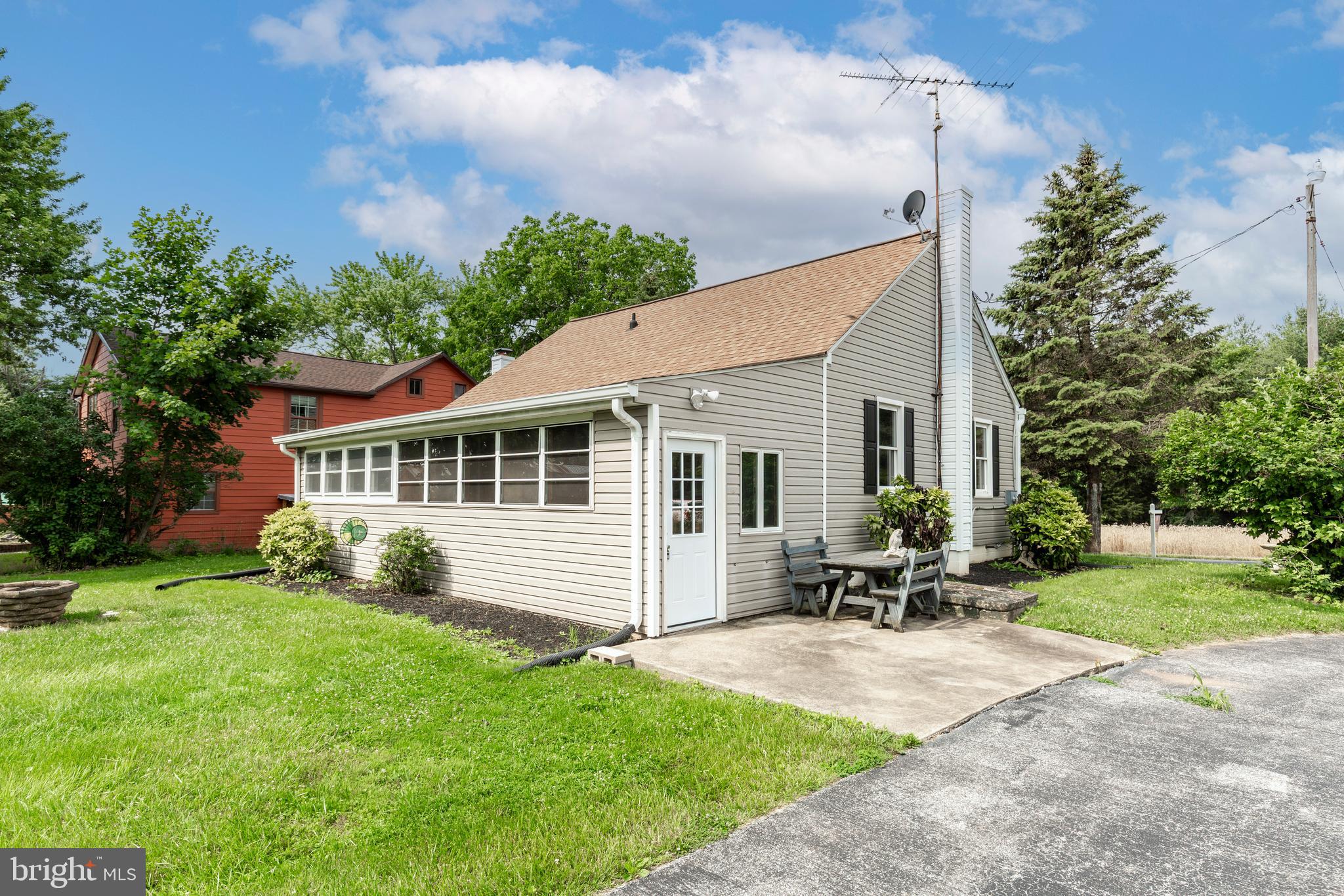 4717 TEETER ROAD