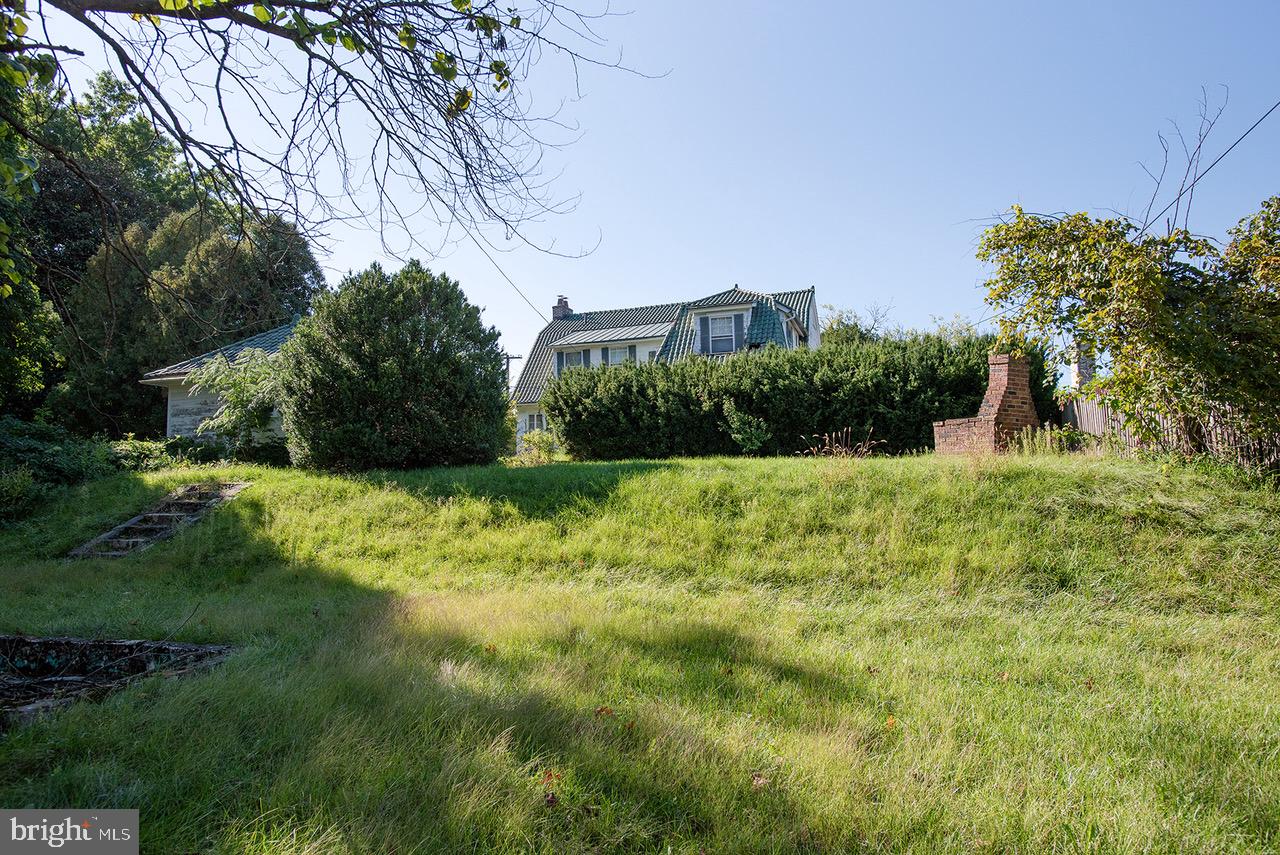 NORTH END - Residential