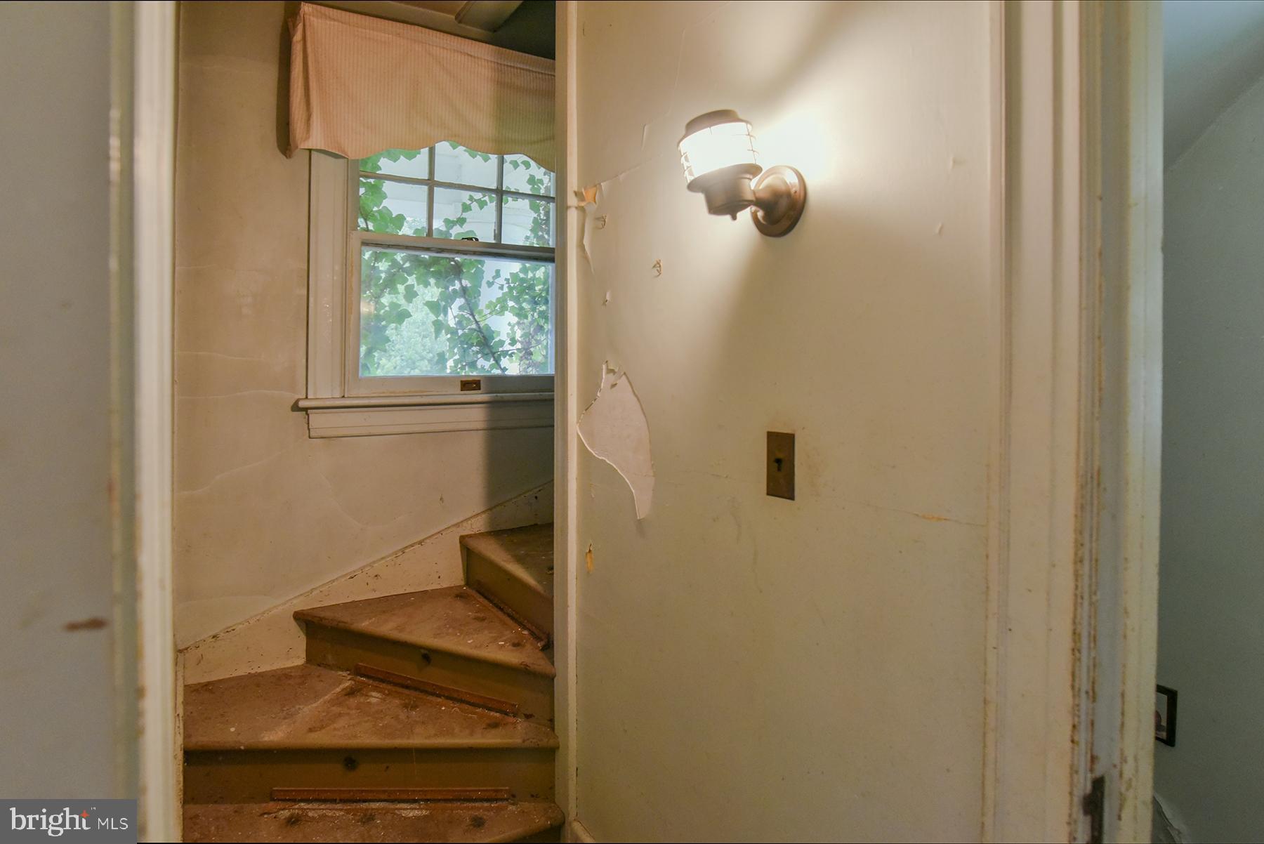 NORTH END - Residential