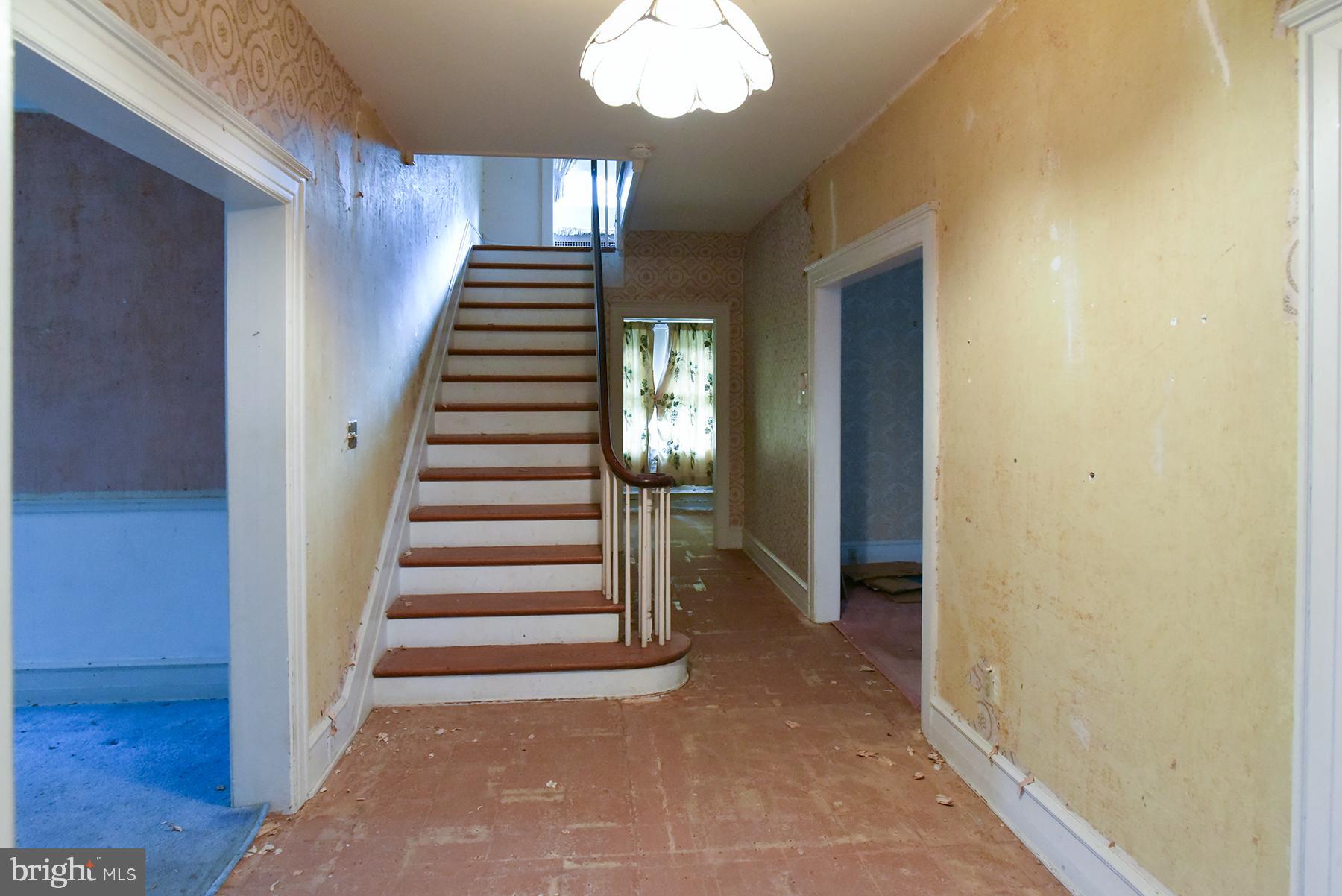 NORTH END - Residential