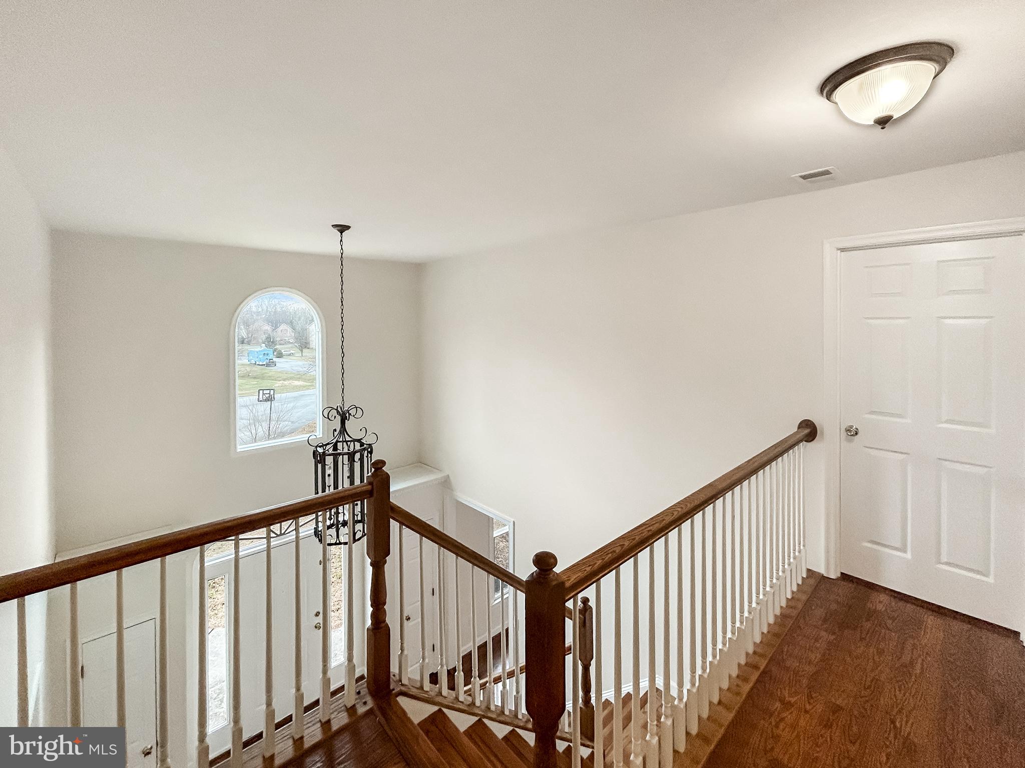 WOODBRIDGE - Residential