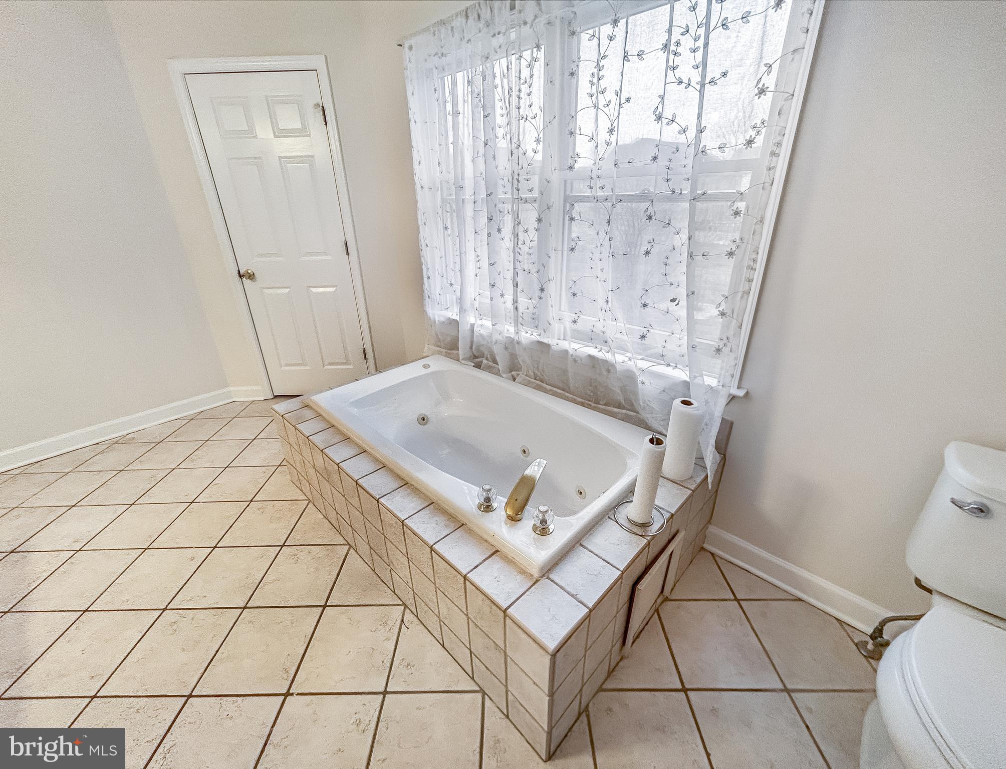 WOODBRIDGE - Residential