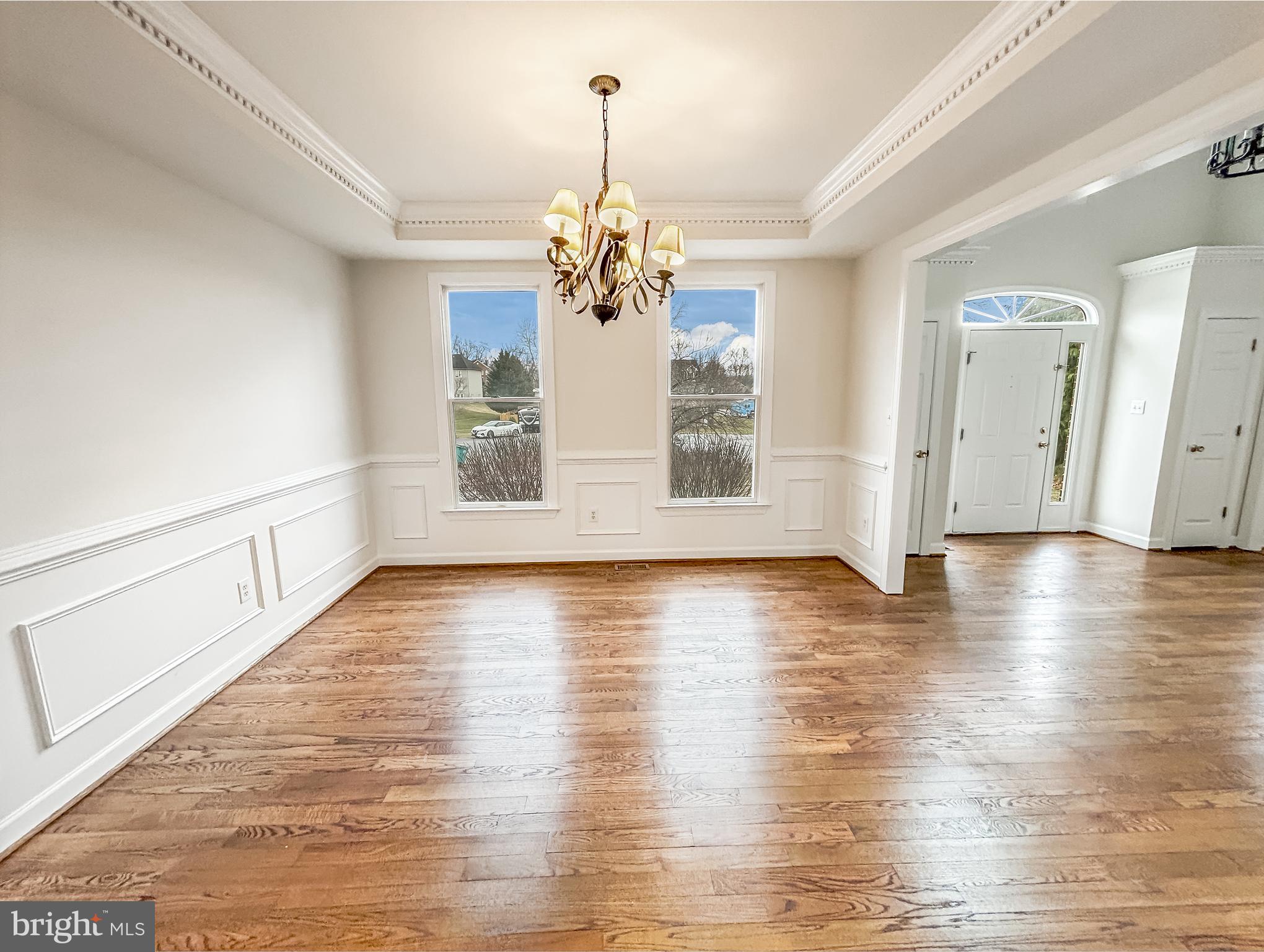 WOODBRIDGE - Residential