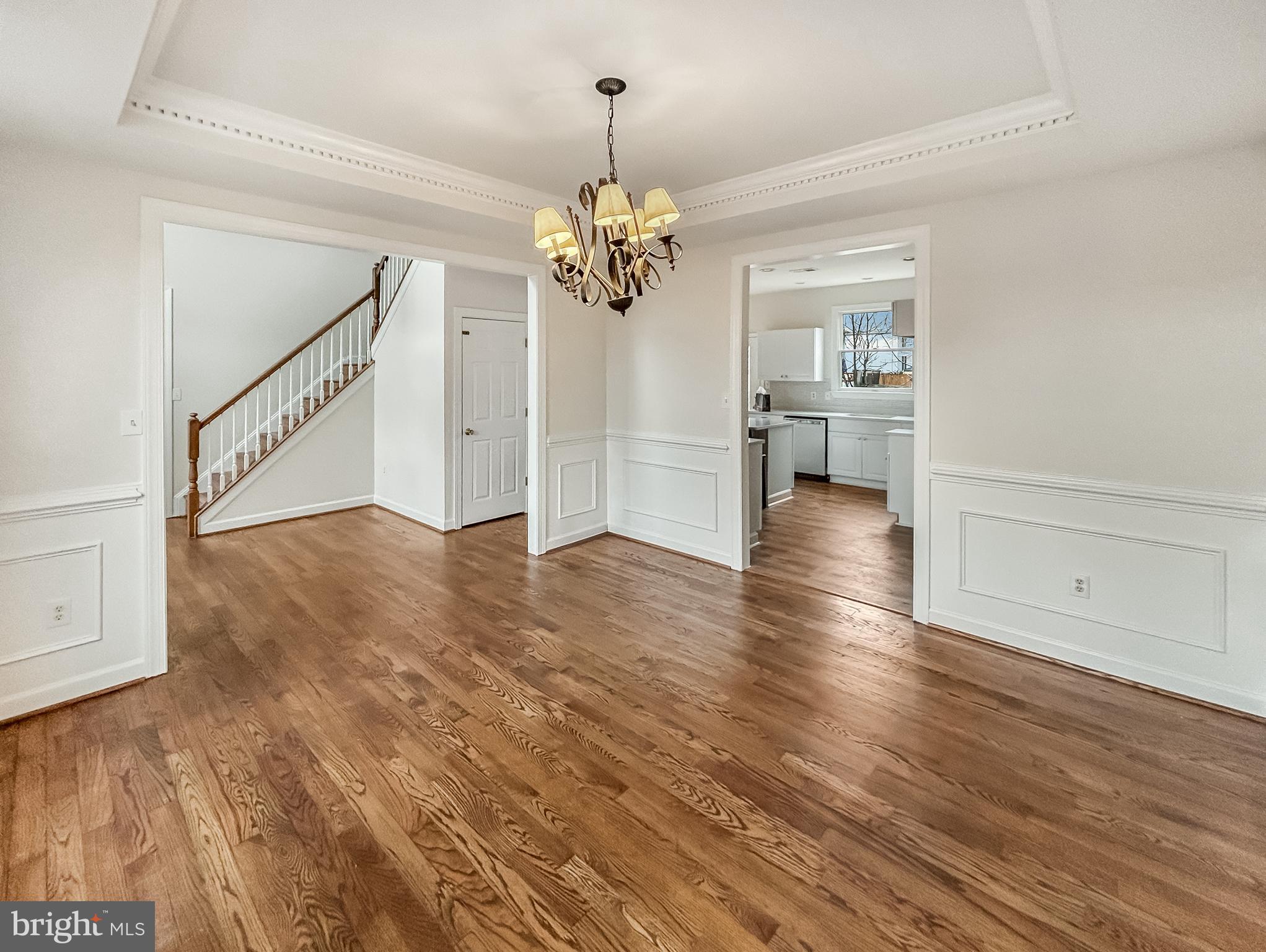 WOODBRIDGE - Residential