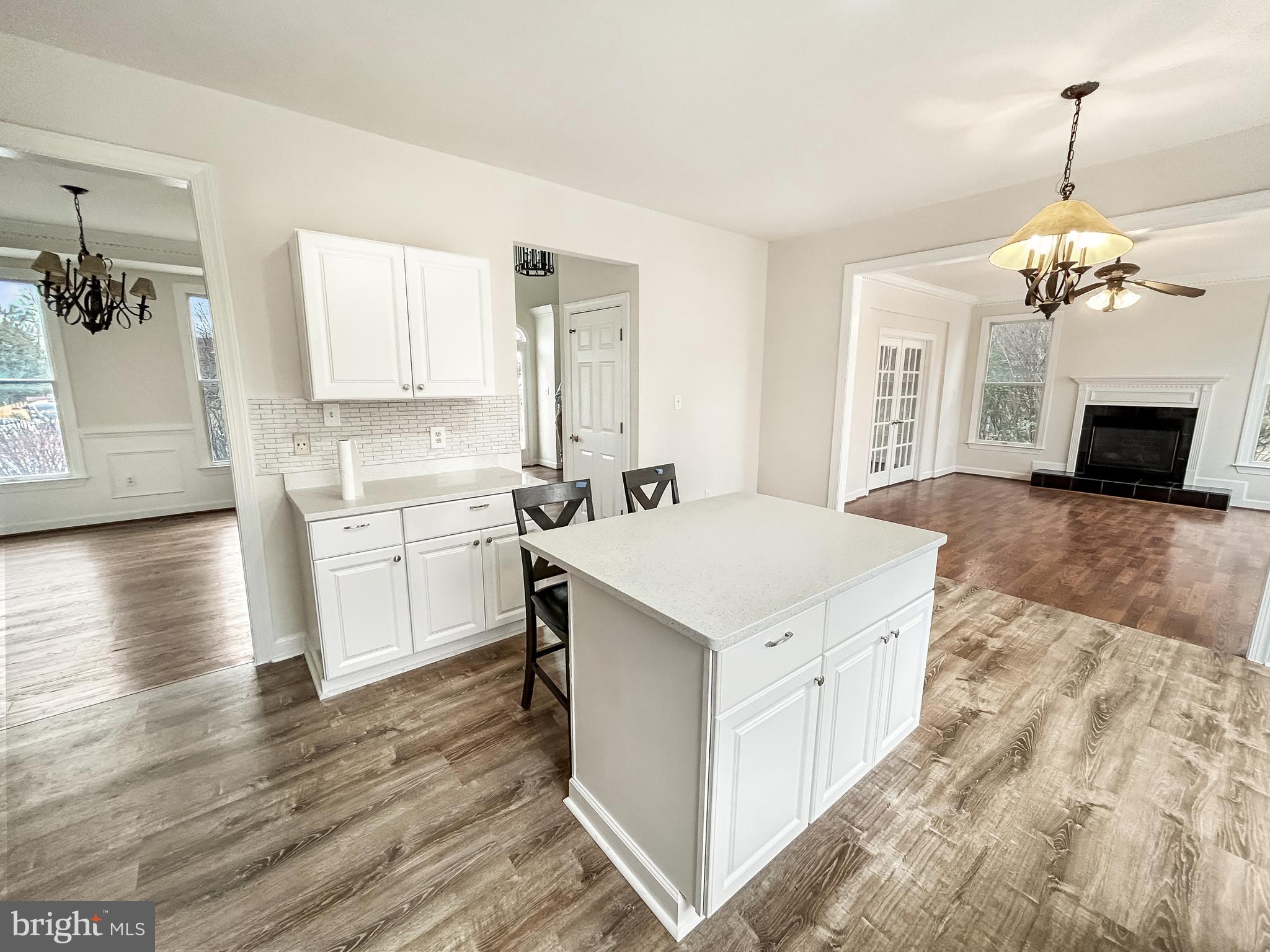 WOODBRIDGE - Residential