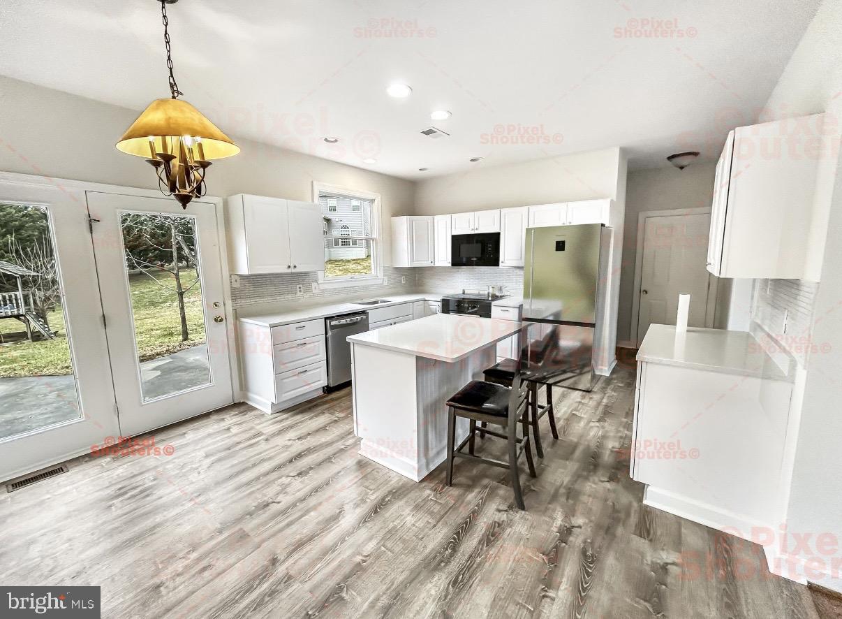 WOODBRIDGE - Residential