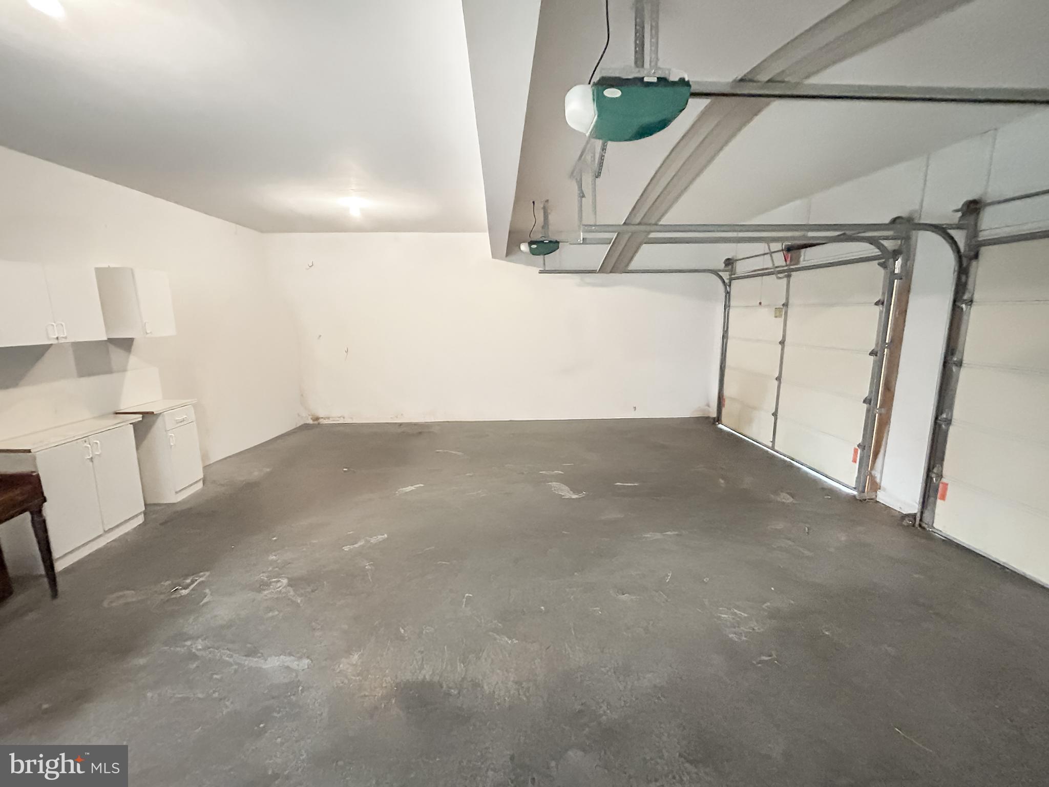 WOODBRIDGE - Residential