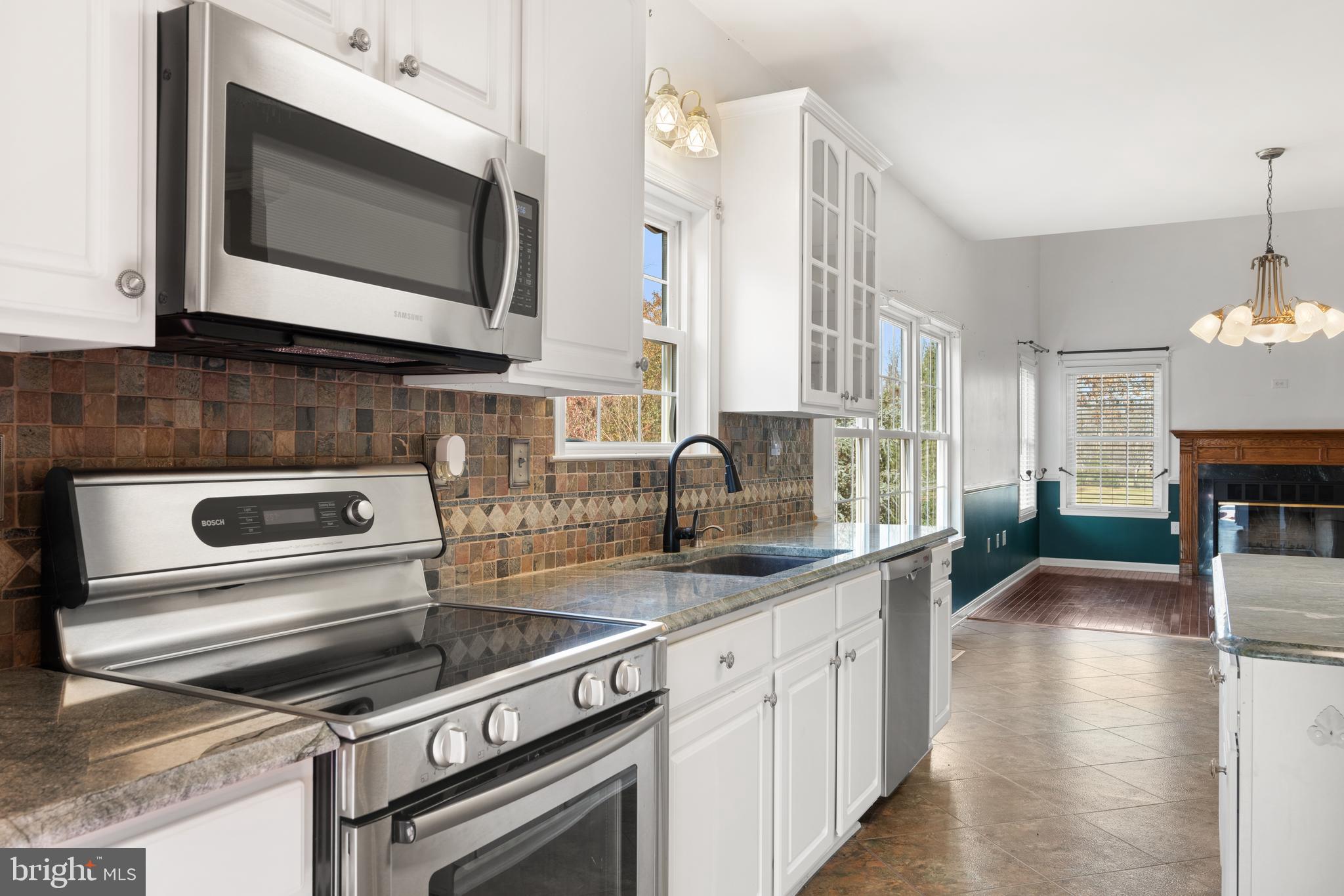 ROCKY MARSH ESTATES - Residential