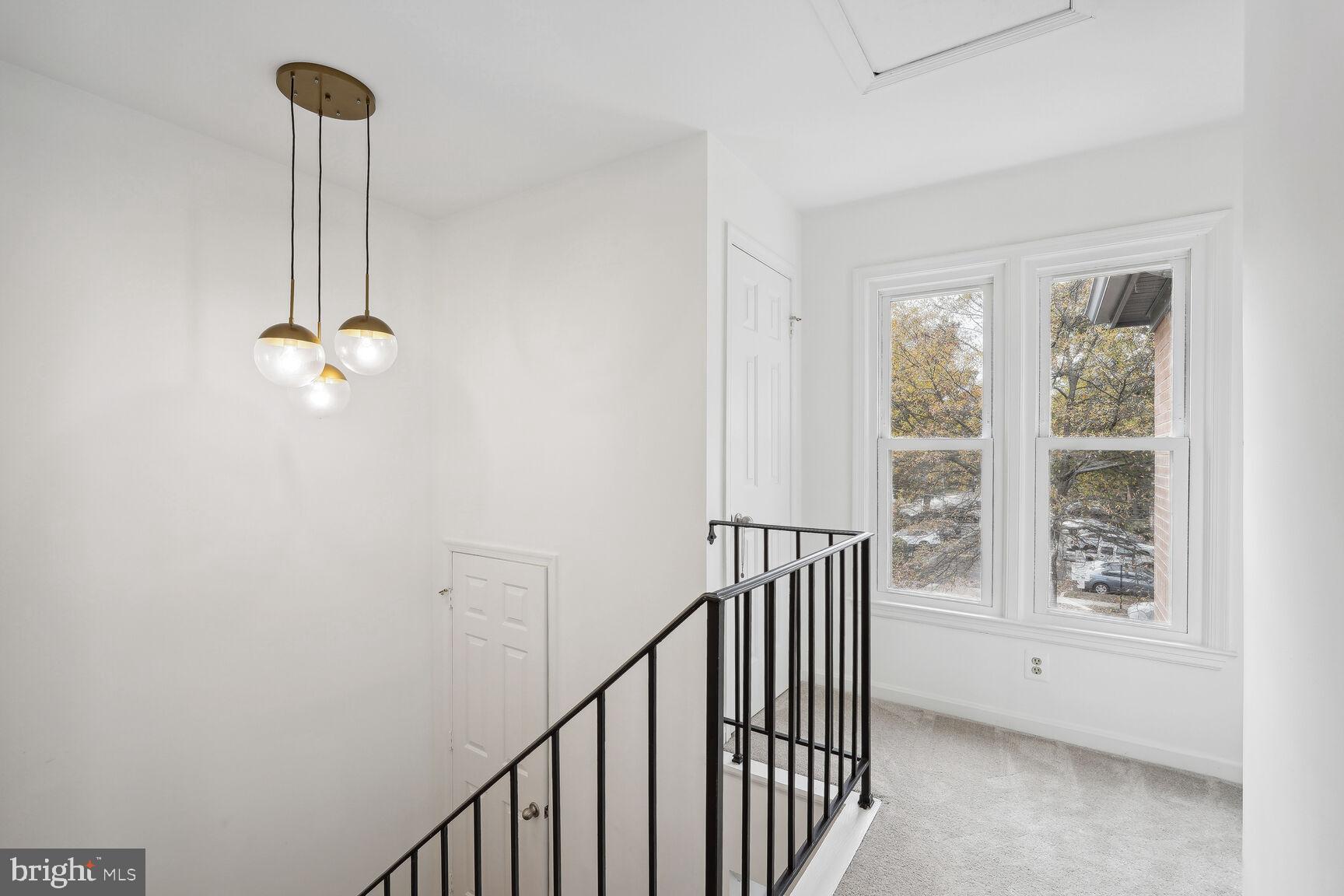 DUNDREE HILL - Residential