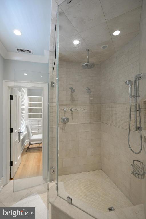 HERON HARBOUR - Residential