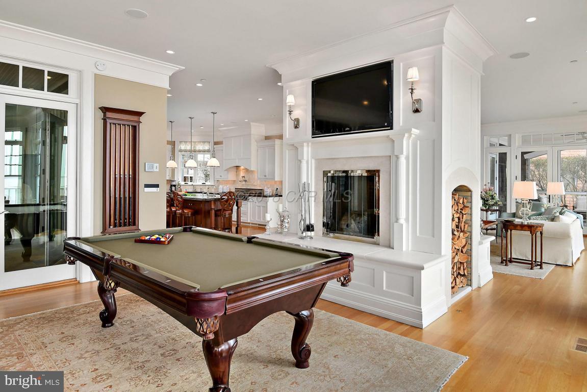 HERON HARBOUR - Residential