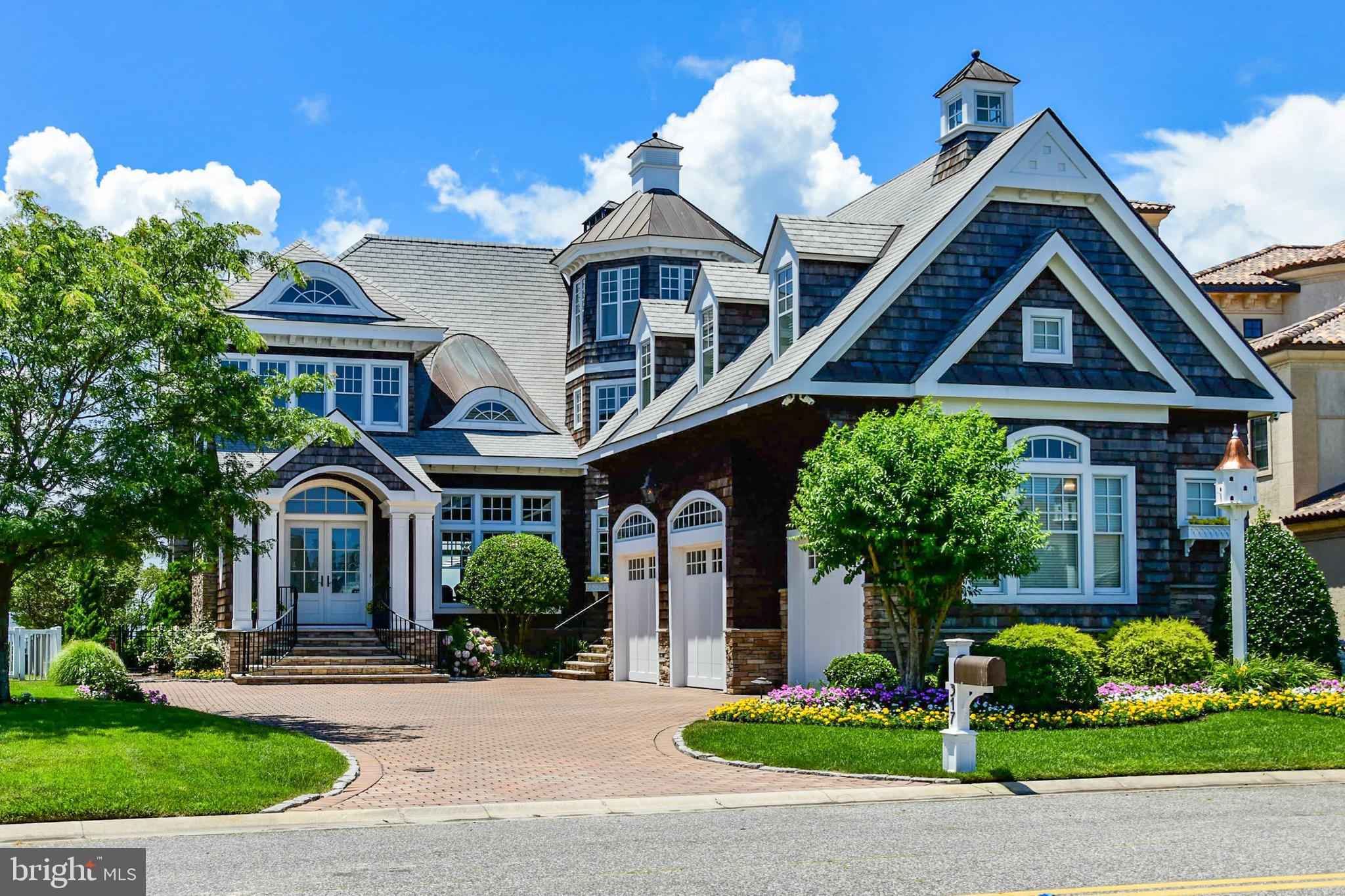 HERON HARBOUR - Residential