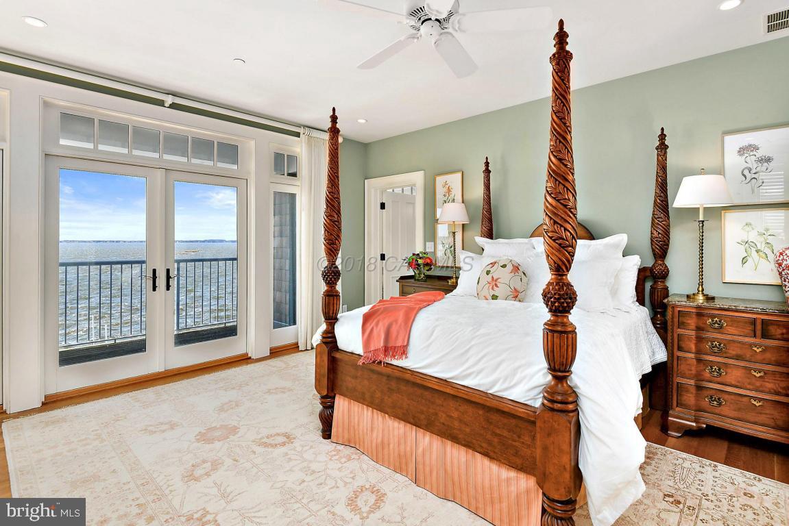 HERON HARBOUR - Residential