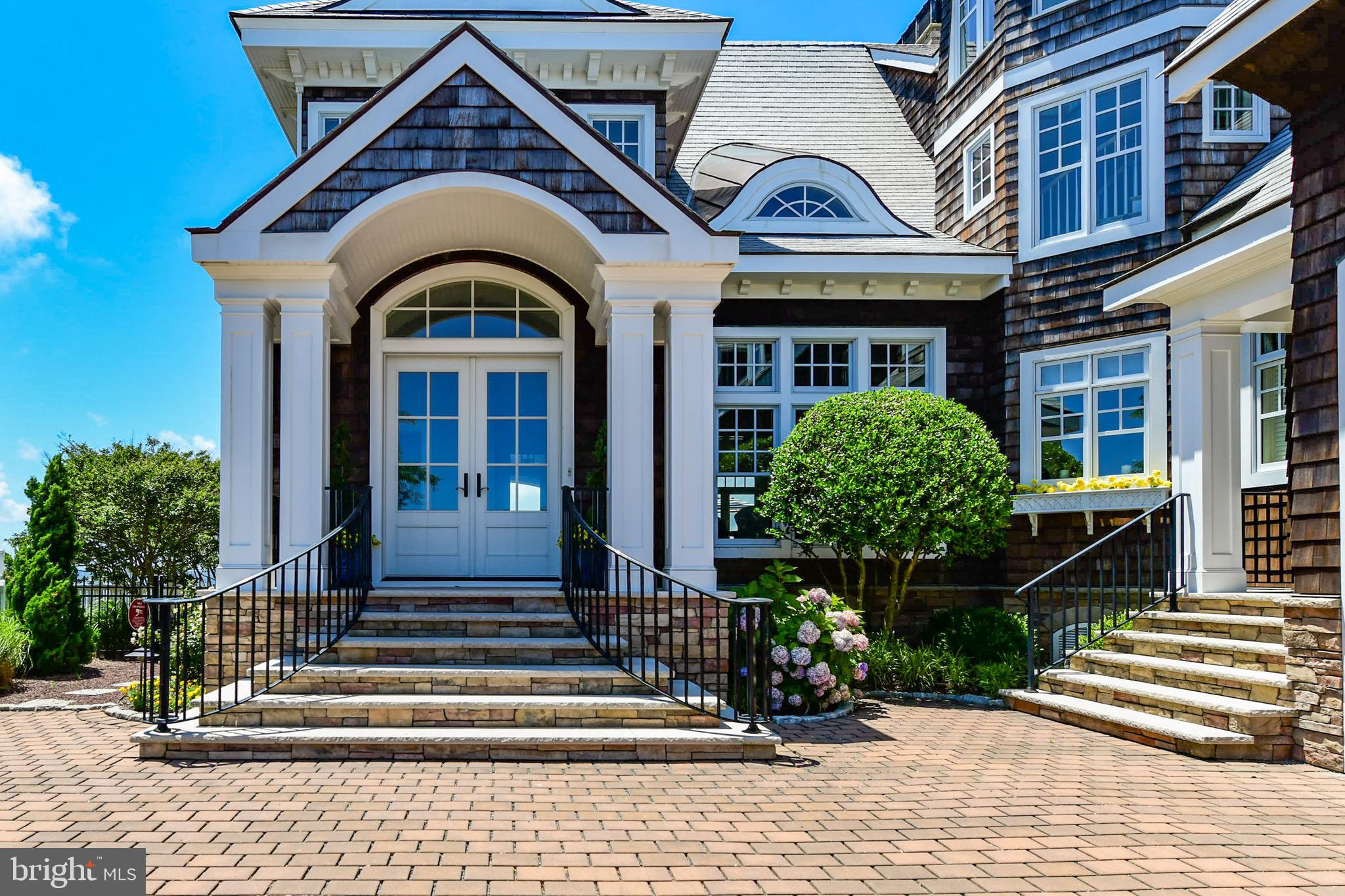 HERON HARBOUR - Residential