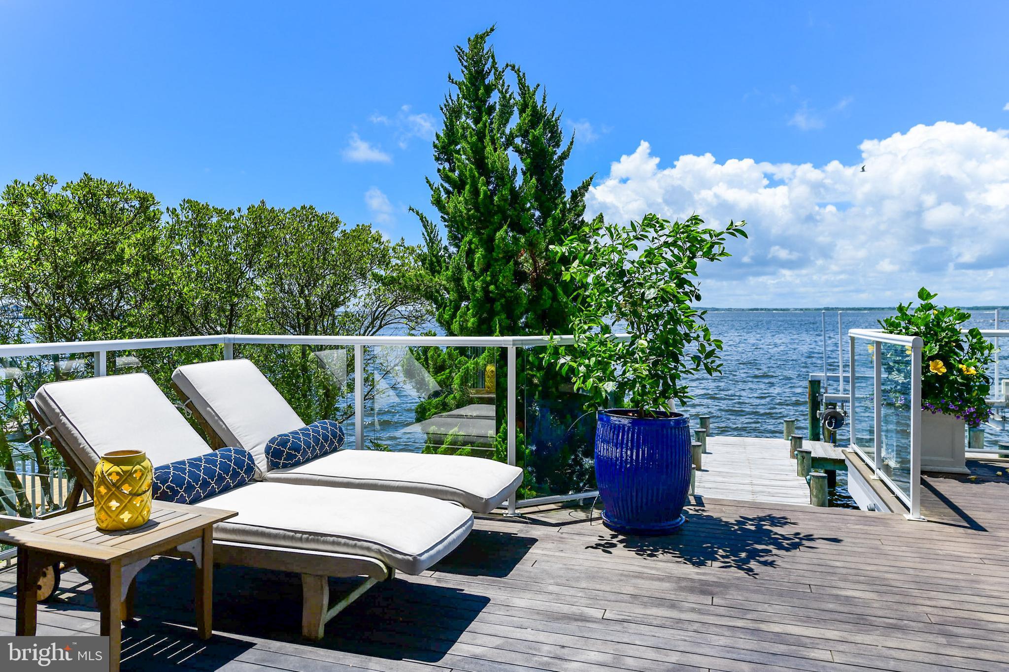 HERON HARBOUR - Residential