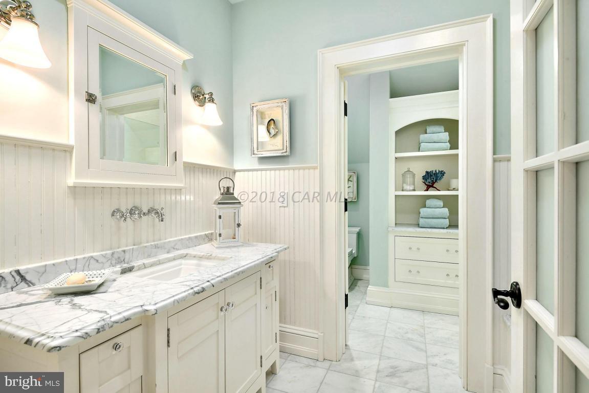 HERON HARBOUR - Residential