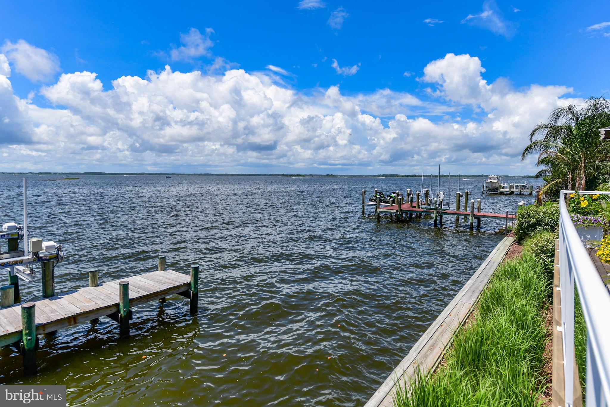 HERON HARBOUR - Residential