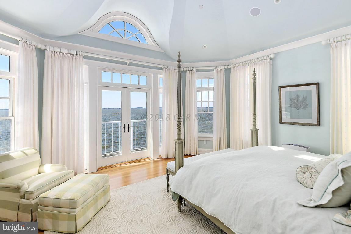 HERON HARBOUR - Residential