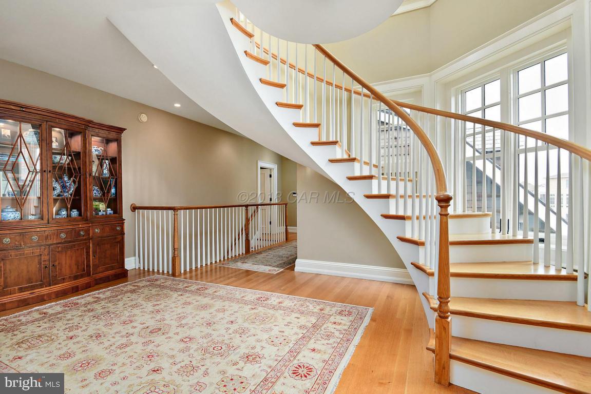 HERON HARBOUR - Residential