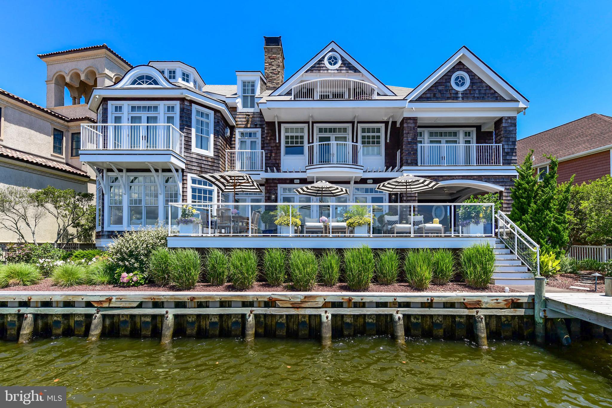 HERON HARBOUR - Residential