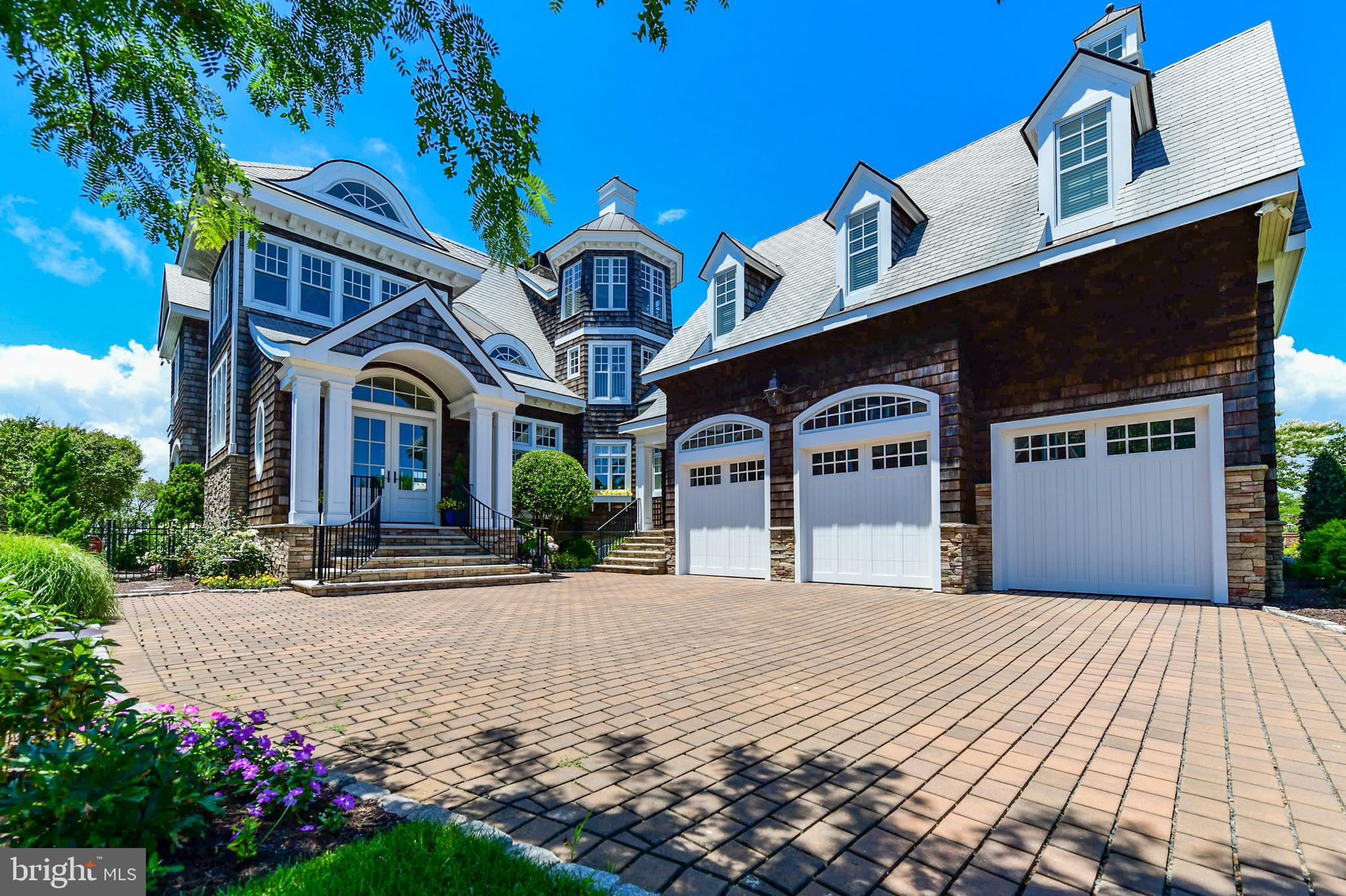 HERON HARBOUR - Residential