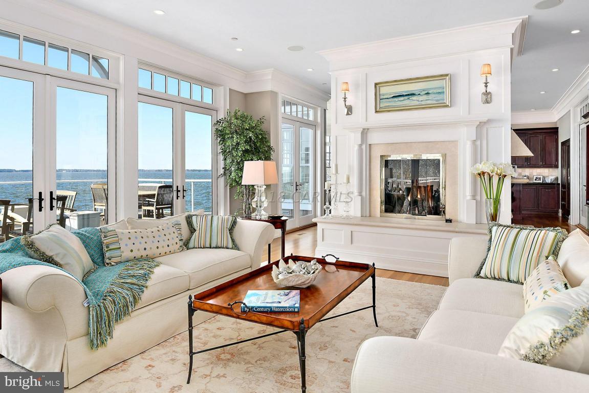 HERON HARBOUR - Residential