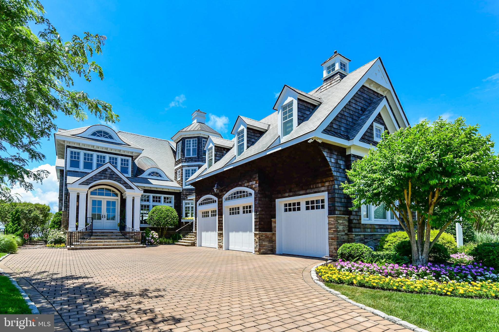 HERON HARBOUR - Residential