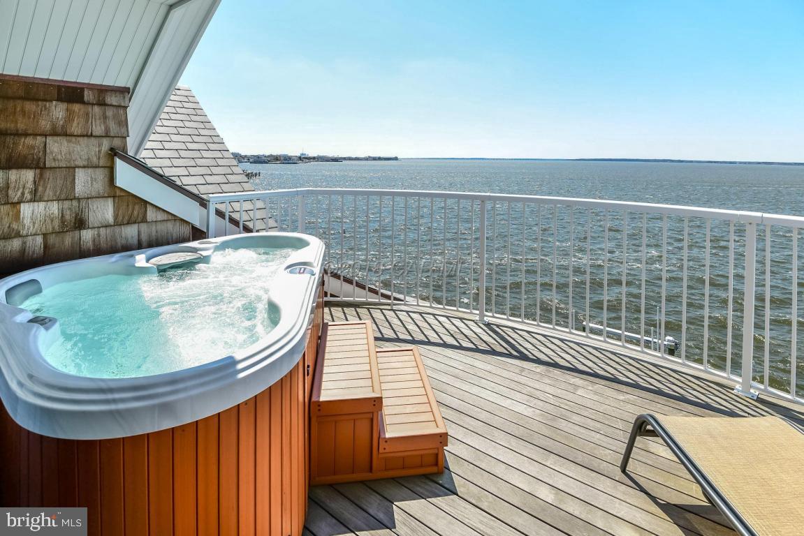 HERON HARBOUR - Residential