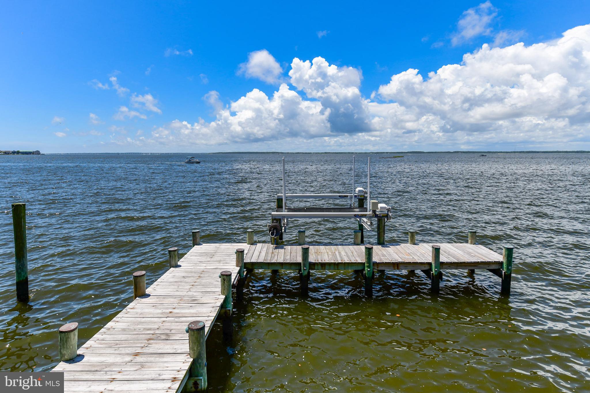 HERON HARBOUR - Residential