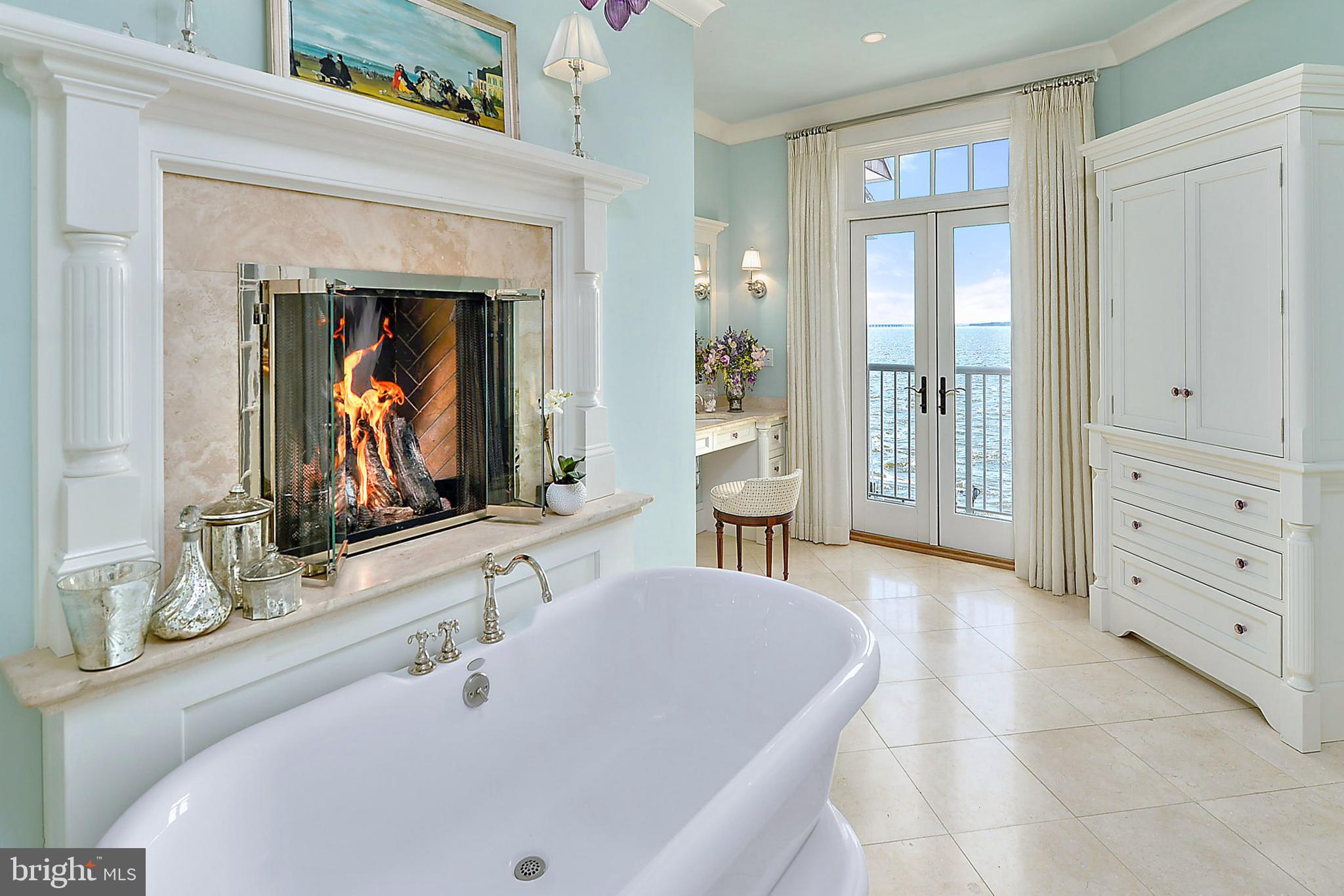 HERON HARBOUR - Residential