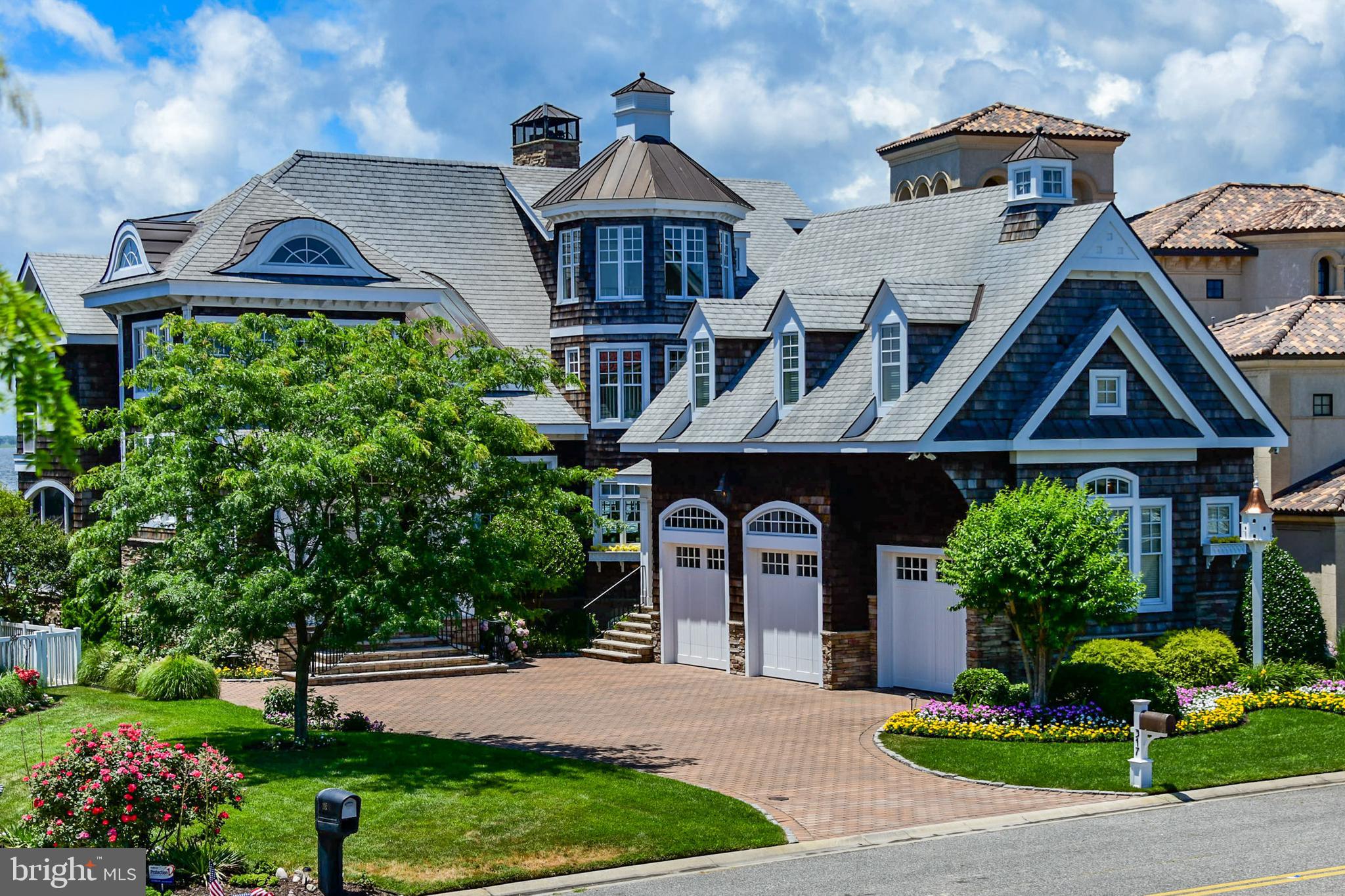 HERON HARBOUR - Residential