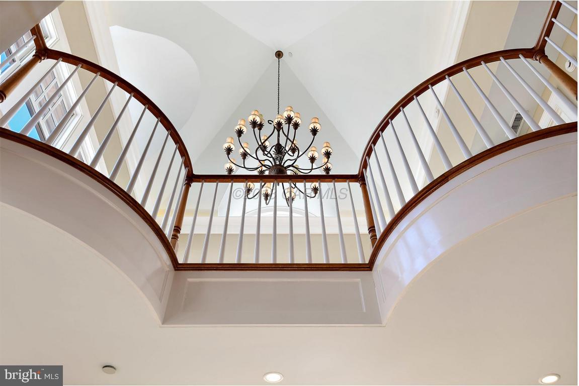 HERON HARBOUR - Residential