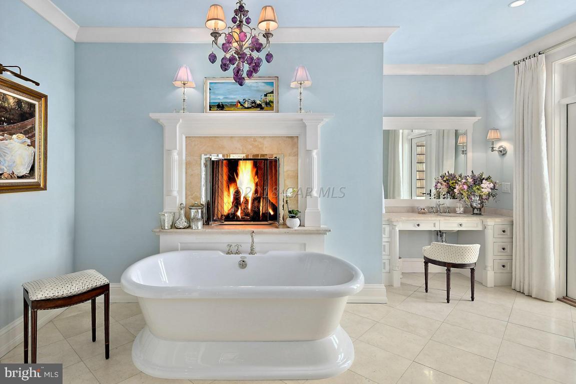 HERON HARBOUR - Residential