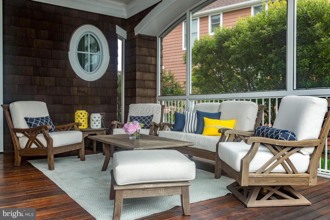 HERON HARBOUR - Residential