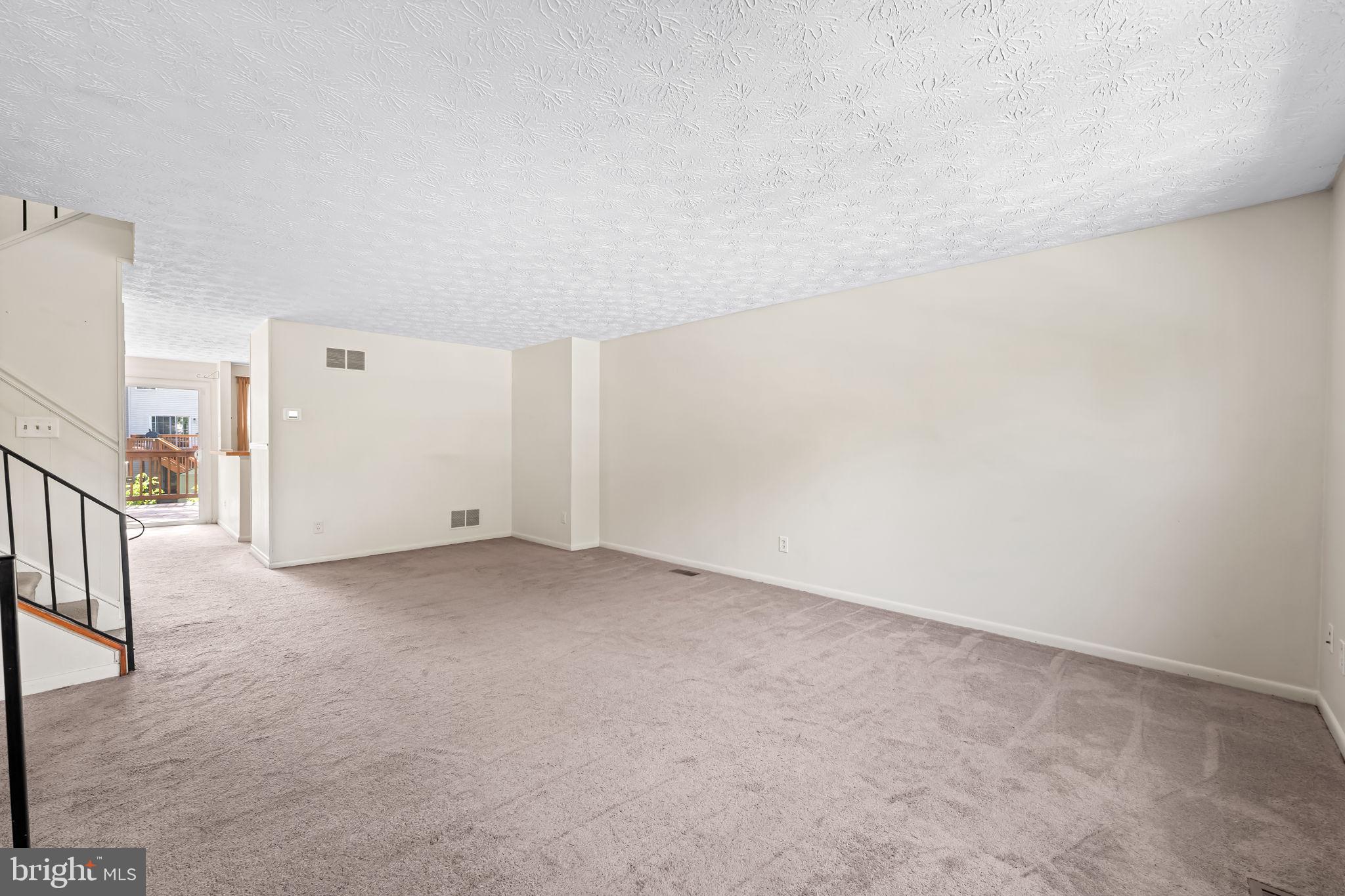 1006 AGATE DRIVE