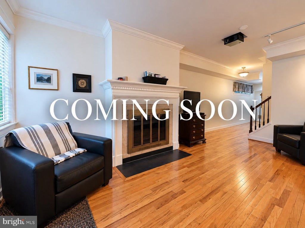 Photo of 1234 Eton Court NW, WASHINGTON, DC 20007 (MLS # DCDC2288202)