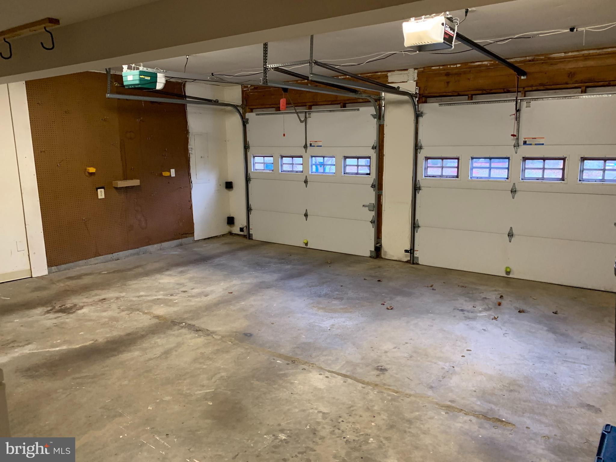 COUNTRYSIDE - Residential Lease