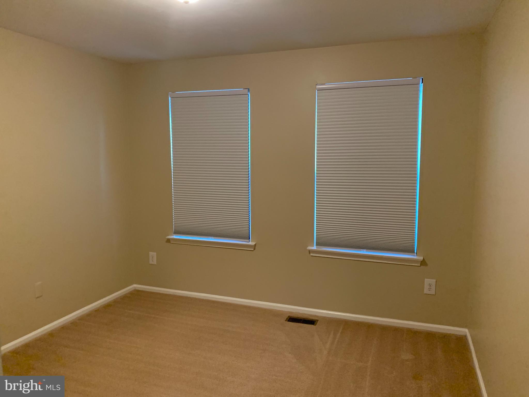 COUNTRYSIDE - Residential Lease