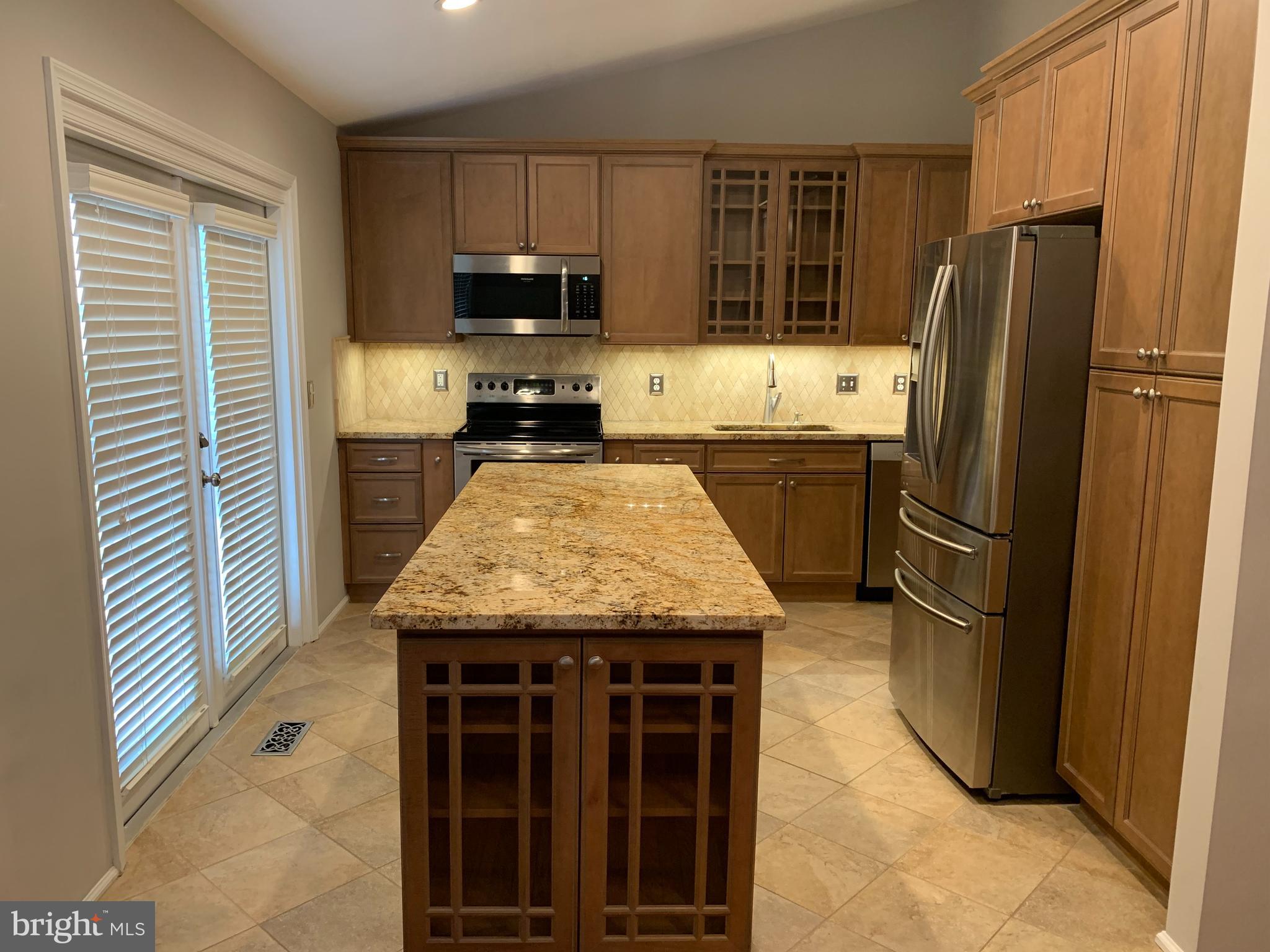 COUNTRYSIDE - Residential Lease