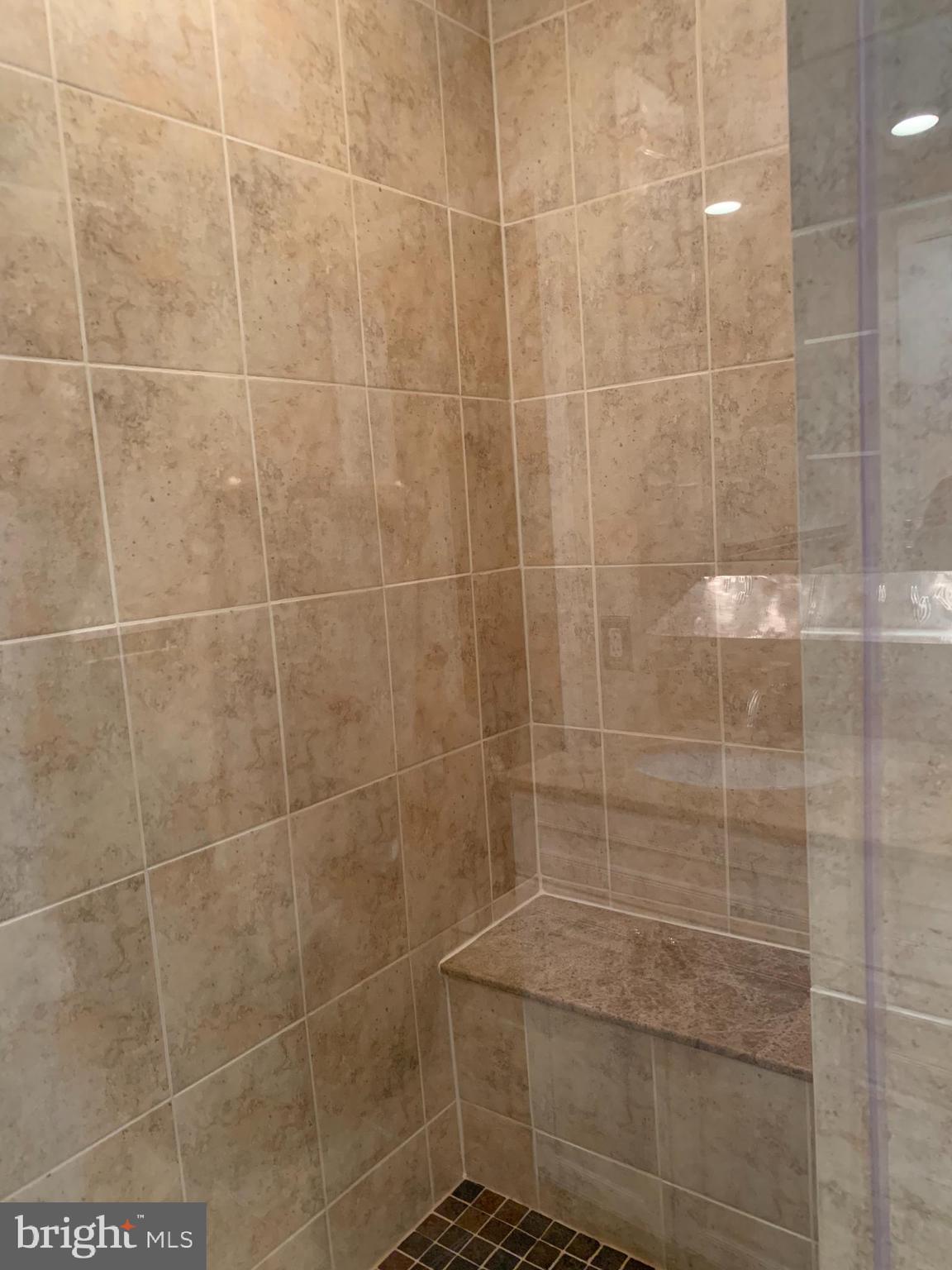 COUNTRYSIDE - Residential Lease