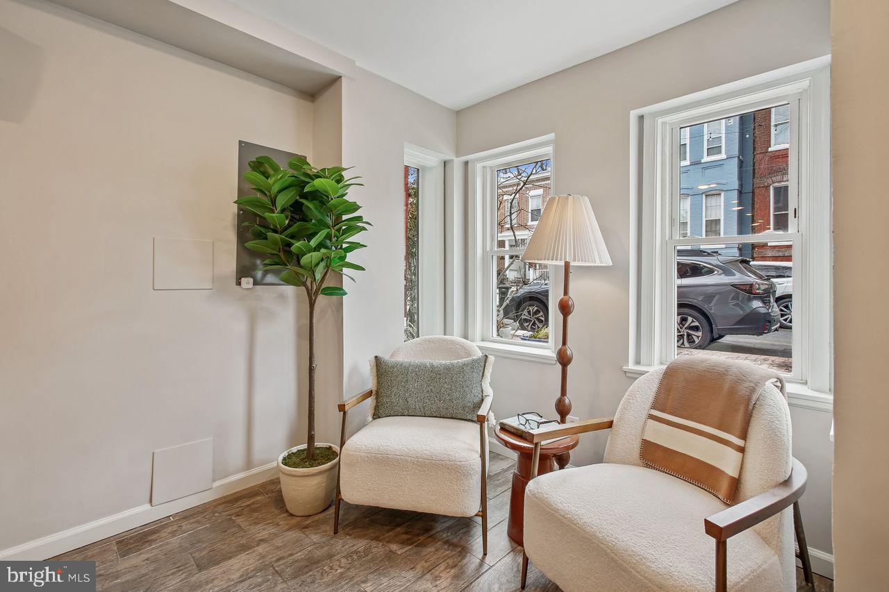 1200 WALTER STREET SE