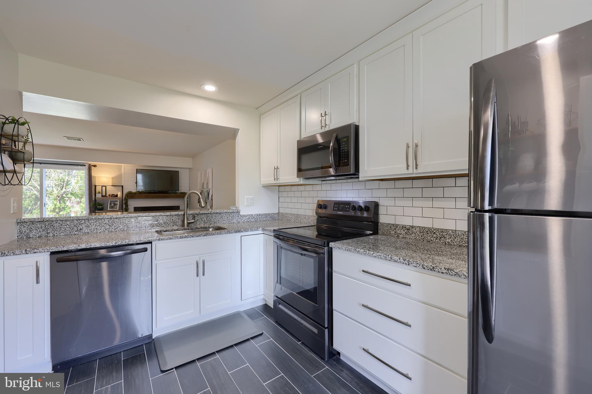 ROCKLEDGE - Residential