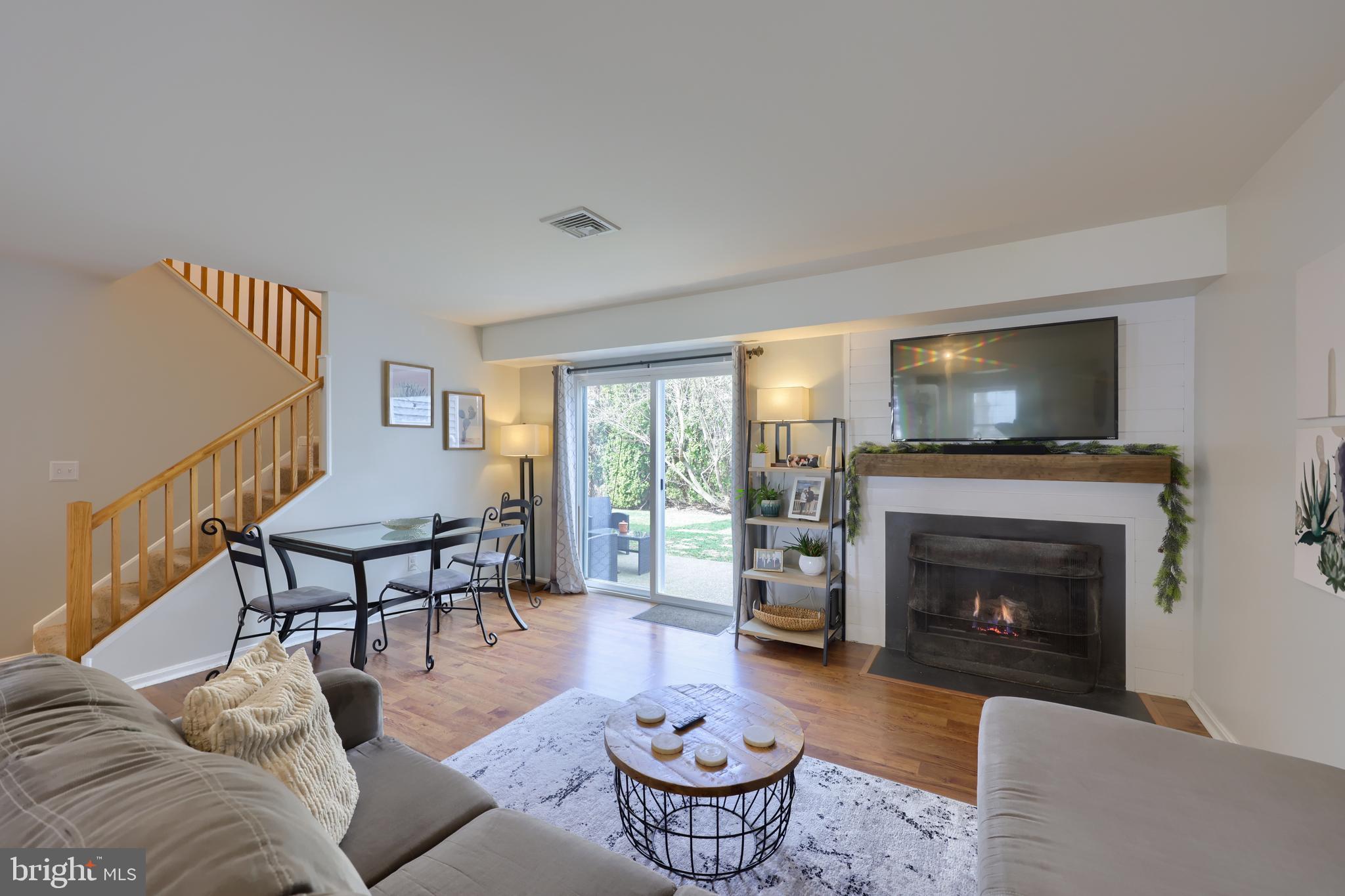 ROCKLEDGE - Residential