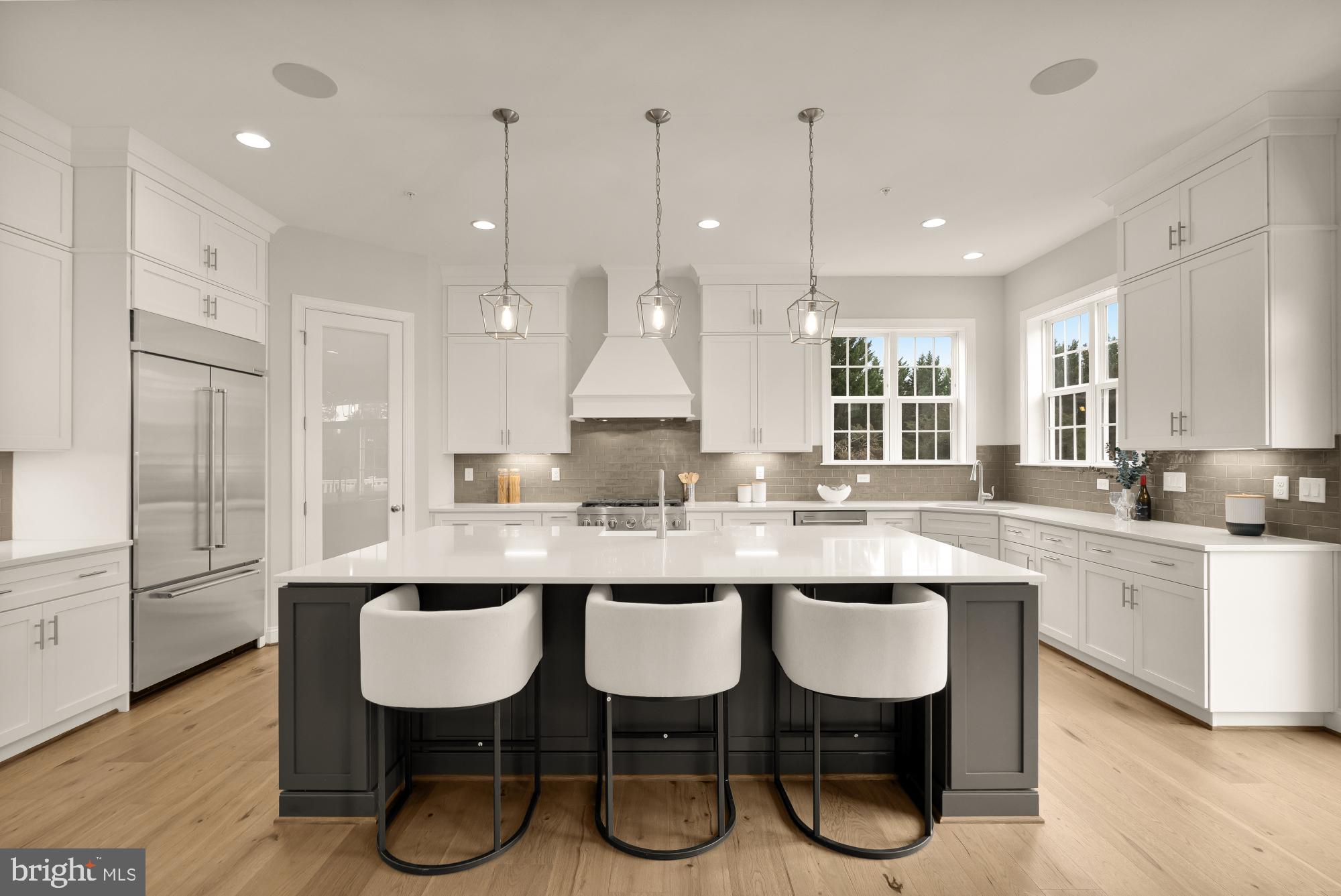 NORTH POTOMAC - Residential