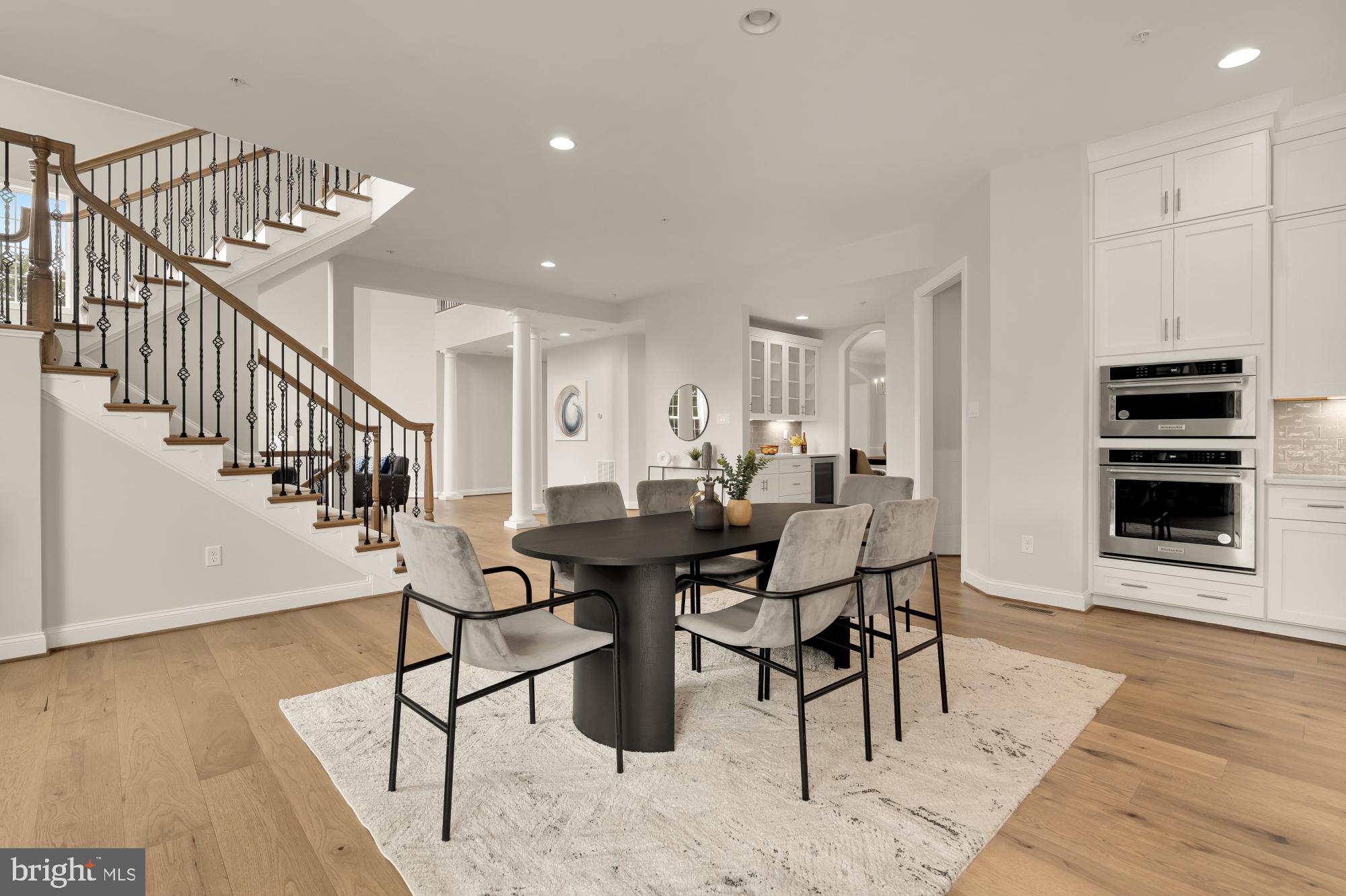 NORTH POTOMAC - Residential