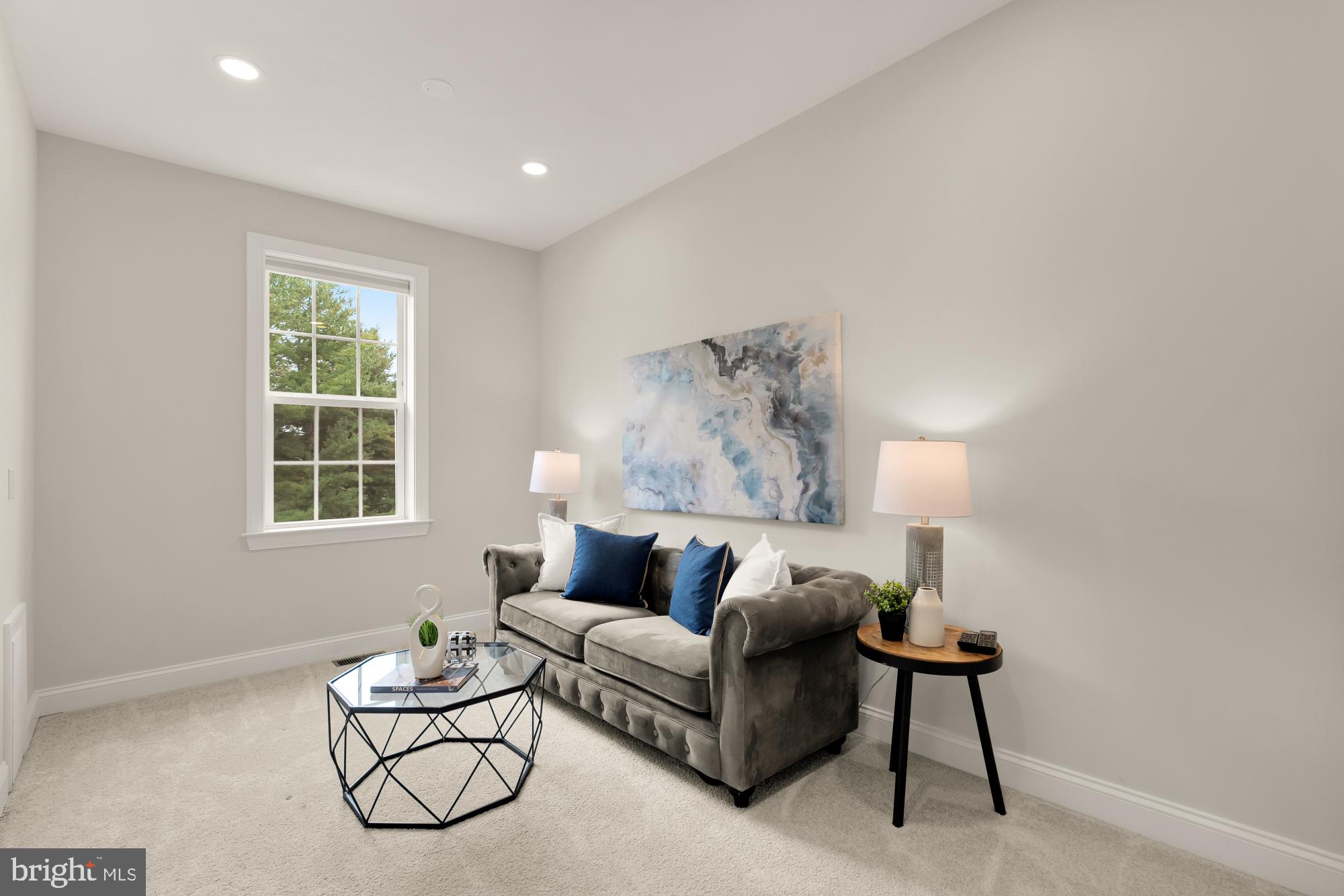 NORTH POTOMAC - Residential